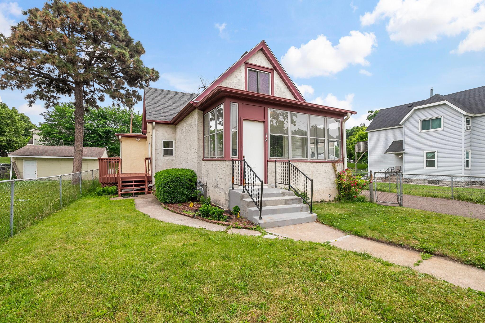 View of Residential at 918 Edgerton Street, Saint Paul MN 55130, Saint Paul - Mike Wilen | Minnesota Team Real Estate