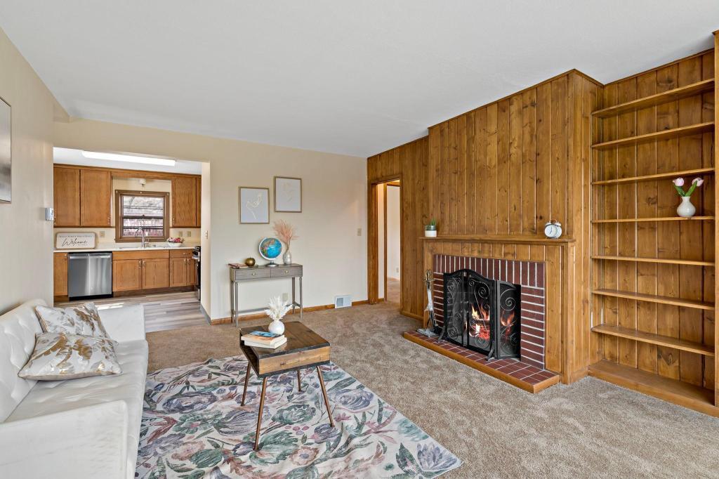 View of Residential at 825 Kansas Avenue, Saint Paul MN 55107, Saint Paul (5 of 15) - Mike Wilen | Minnesota Team Real Estate