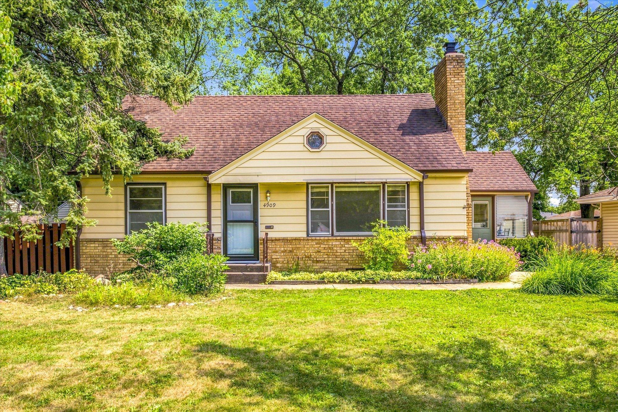 View of Residential at 4909 Upland Crest, Columbia Heights MN 55421, Columbia Heights - Mike Wilen | Minnesota Team Real Estate