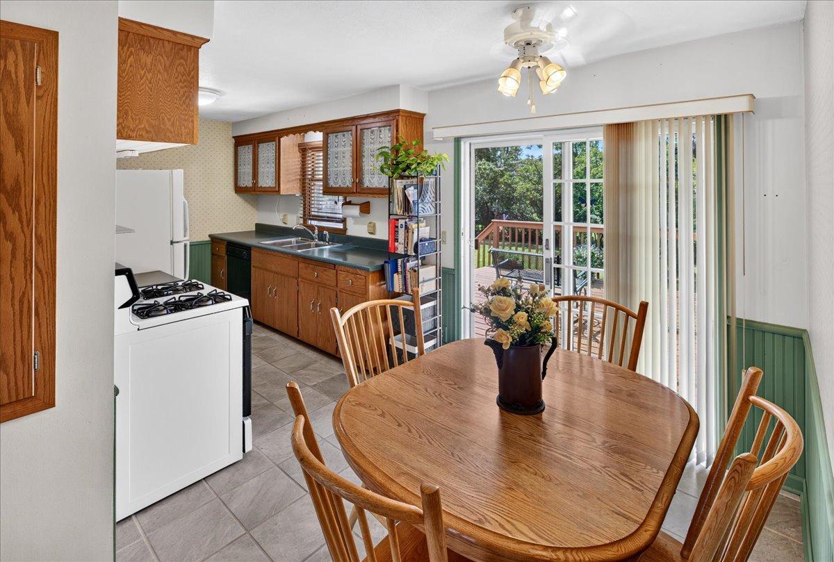 View of Residential at 10707 Chowen Circle, Bloomington MN 55431, Bloomington (4 of 40) - Mike Wilen | Minnesota Team Real Estate