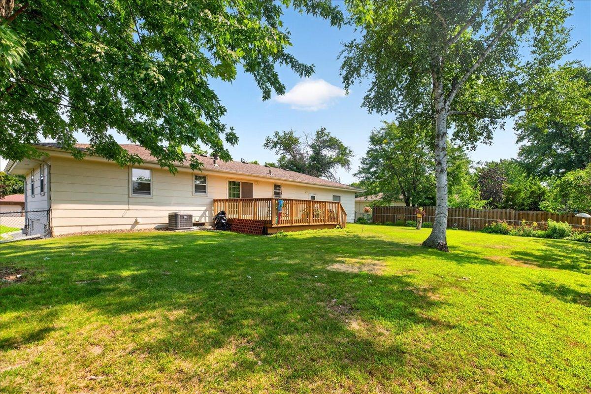 View of Residential at 10707 Chowen Circle, Bloomington MN 55431, Bloomington (25 of 40) - Mike Wilen | Minnesota Team Real Estate