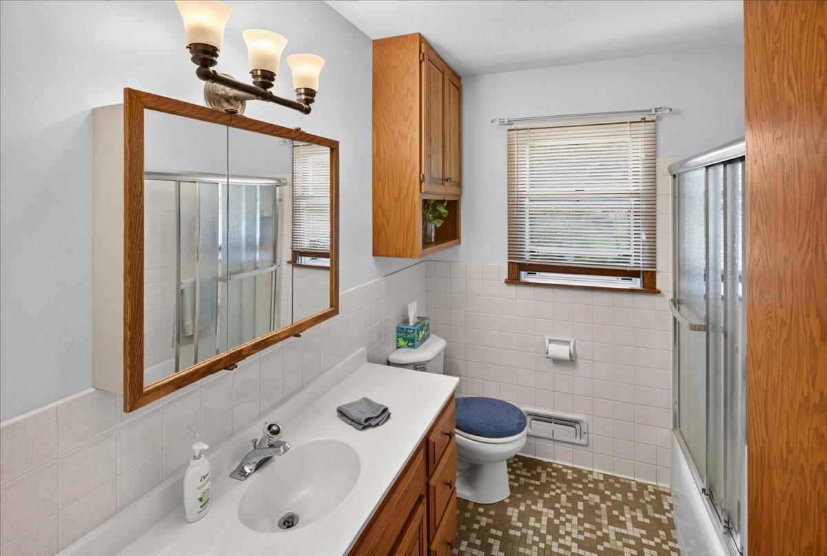 View of Residential at 10707 Chowen Circle, Bloomington MN 55431, Bloomington (9 of 40) - Mike Wilen | Minnesota Team Real Estate
