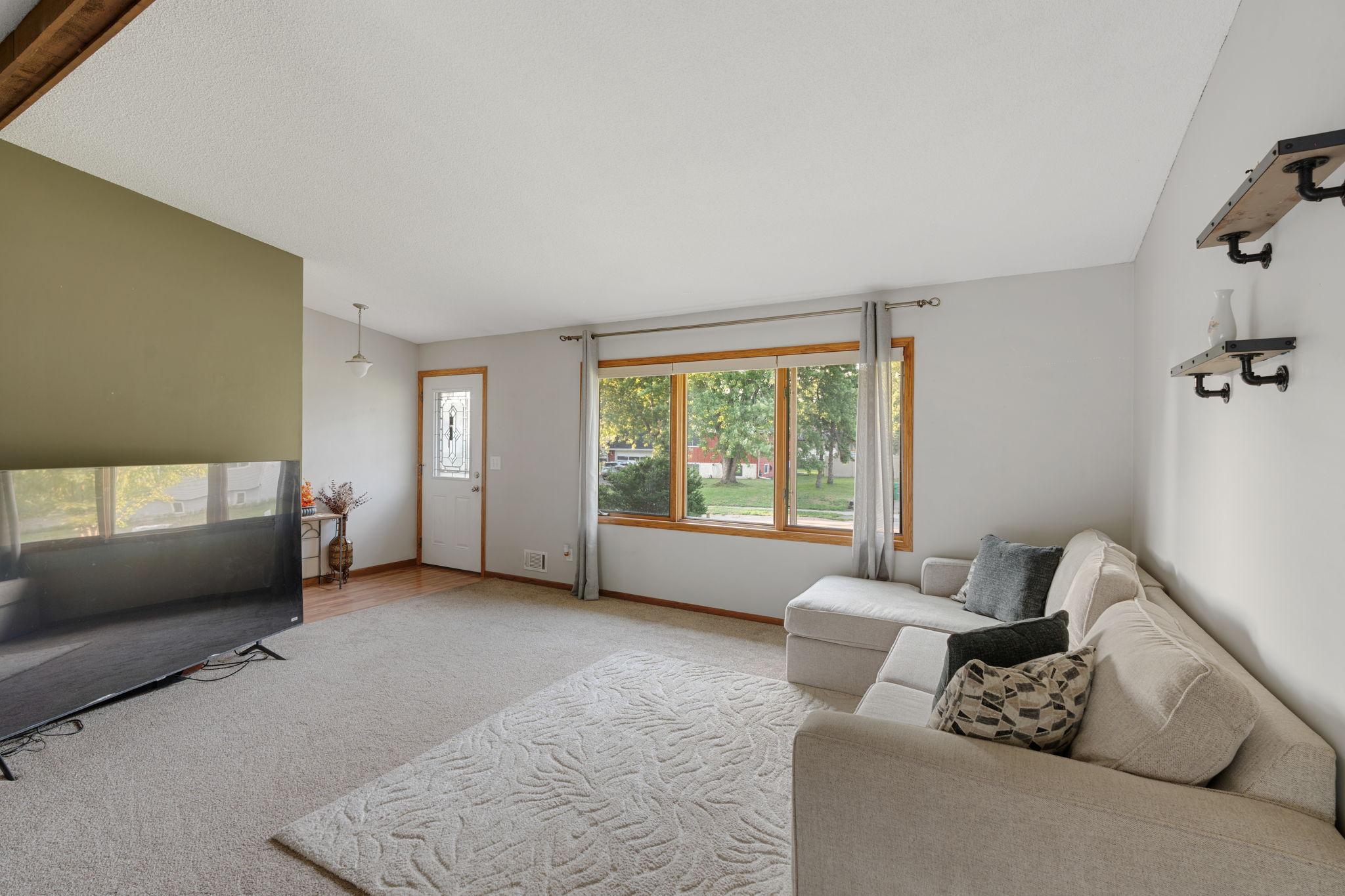 View of Residential at 474 83rd Avenue, Spring Lake Park MN 55432, Spring Lake Park (4 of 35) - Mike Wilen | Minnesota Team Real Estate