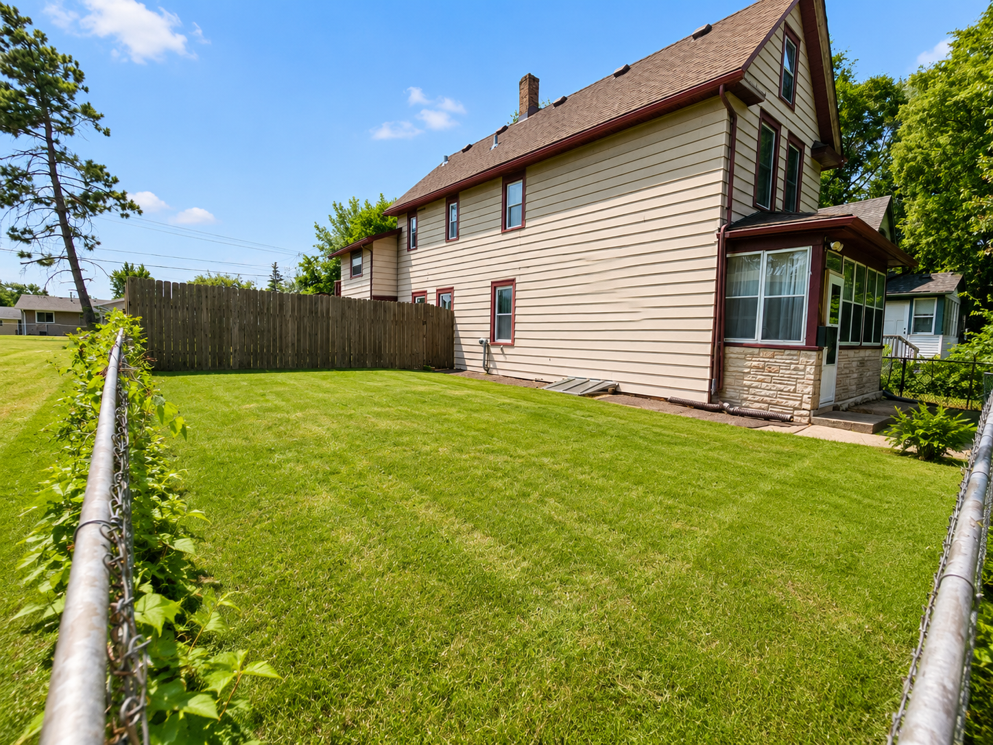 View of Residential at 470 Blair Avenue, Saint Paul MN 55103, Saint Paul (2 of 9) - Mike Wilen | Minnesota Team Real Estate