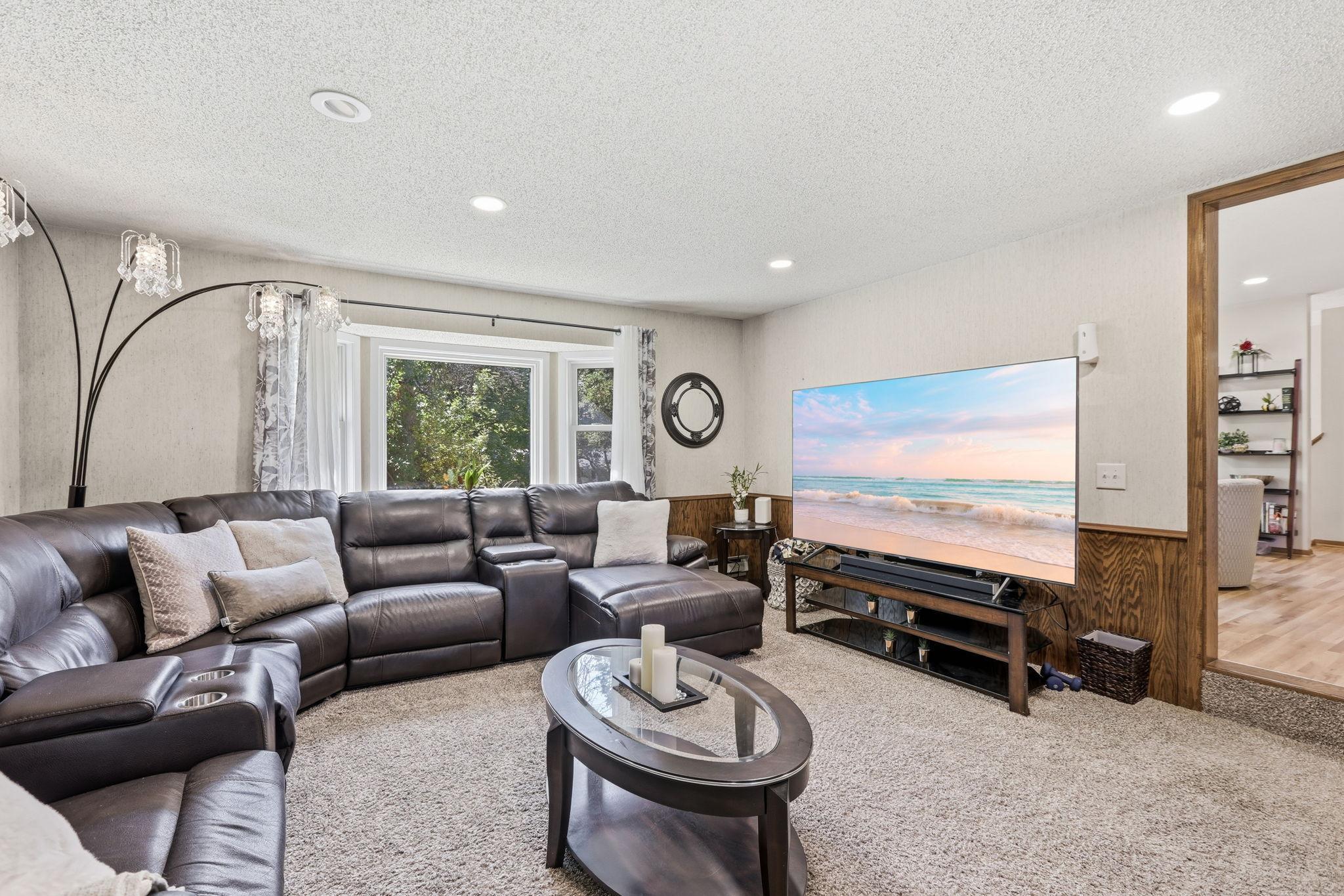 View of Residential at 154 Yoho Drive, Anoka MN 55303, Anoka (7 of 43) - Mike Wilen | Minnesota Team Real Estate