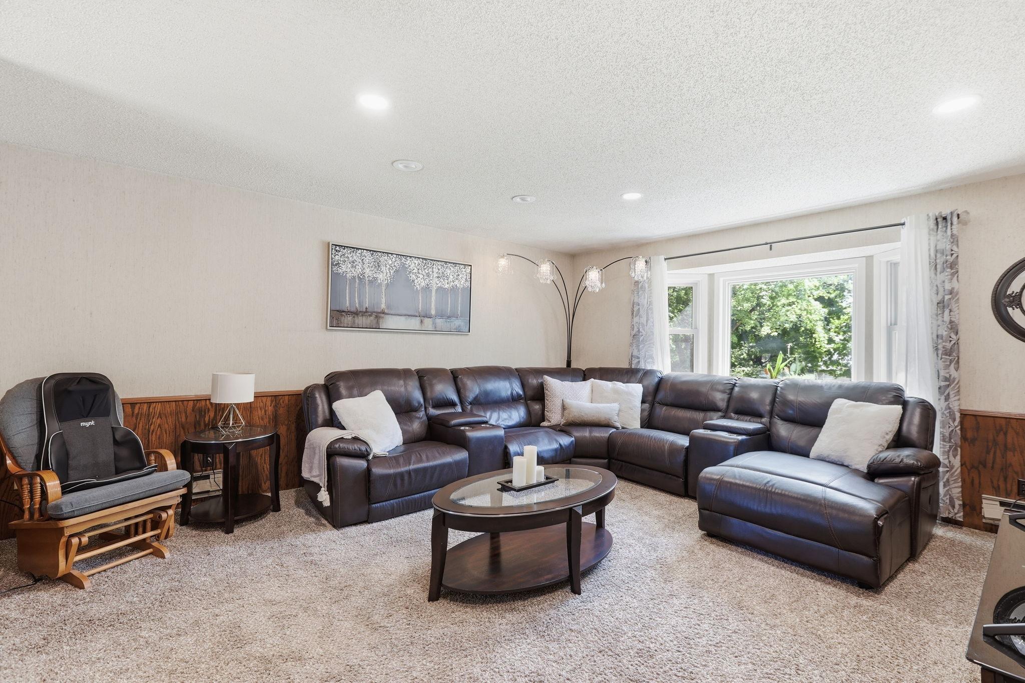 View of Residential at 154 Yoho Drive, Anoka MN 55303, Anoka (2 of 43) - Mike Wilen | Minnesota Team Real Estate
