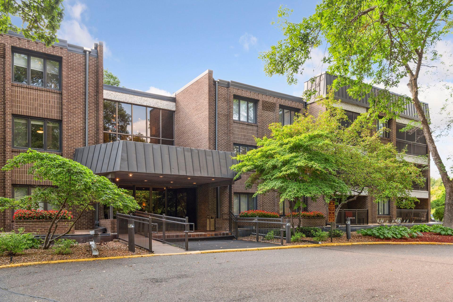 View of Residential at 3412 Oak Ridge Road #308, Hopkins MN 55305, Hopkins (42 of 47) - Mike Wilen | Minnesota Team Real Estate
