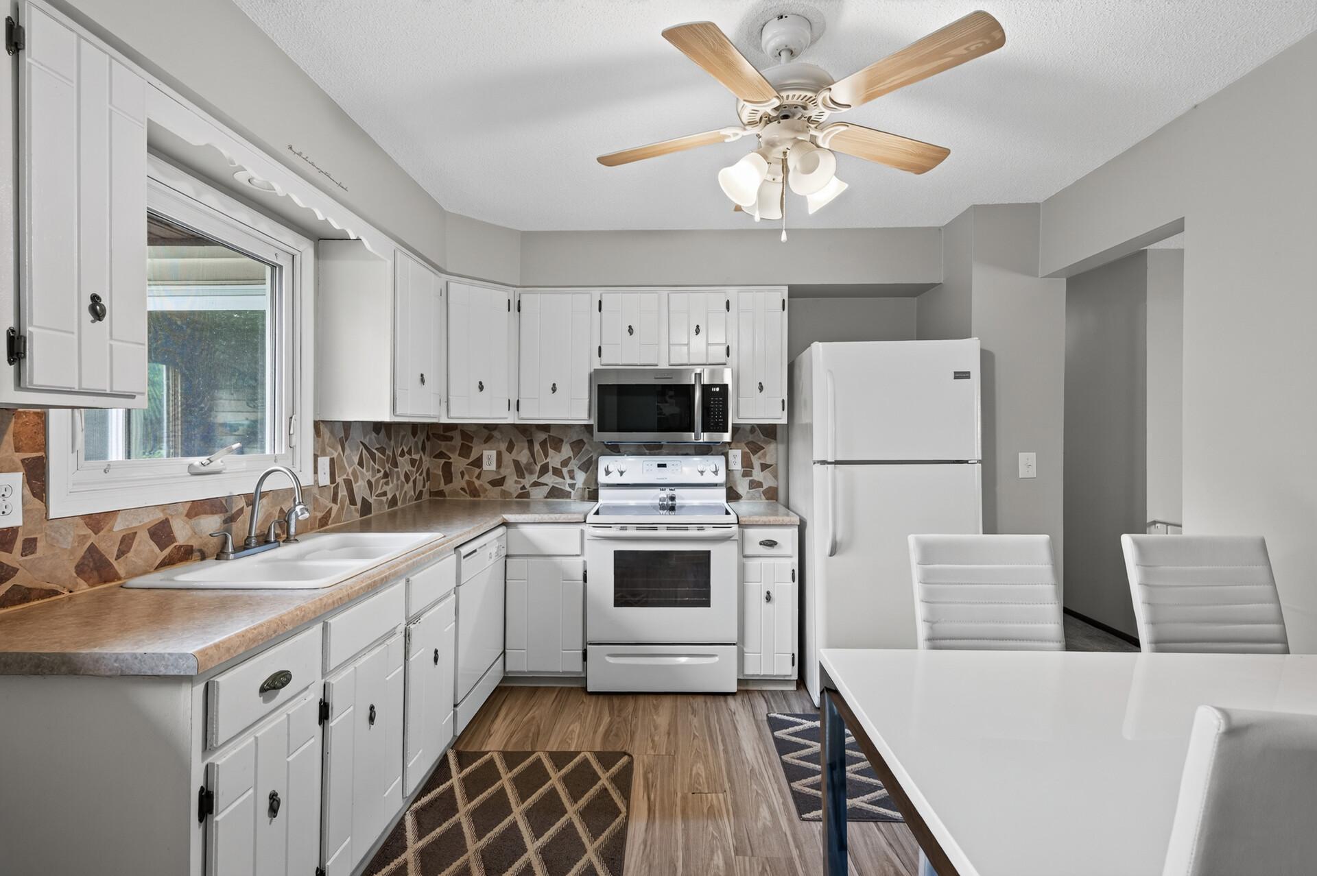View of Residential at 6364 Dawn Way, Inver Grove Heights MN 55076, Inver Grove Heights - Mike Wilen | Minnesota Team Real Estate