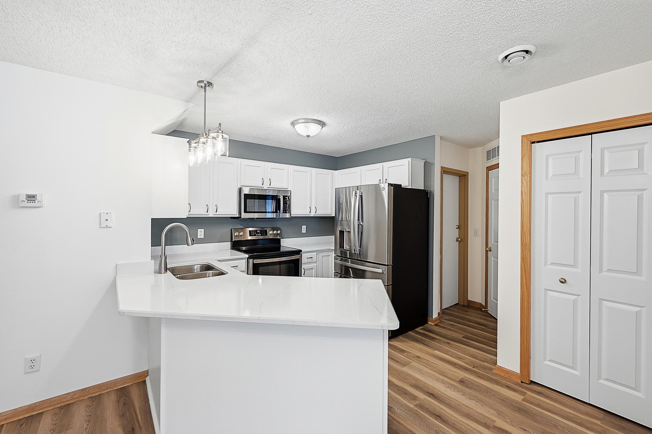 View of Residential at 17471 Gettysburg Way, Lakeville MN 55044, Lakeville (13 of 30) - Mike Wilen | Minnesota Team Real Estate