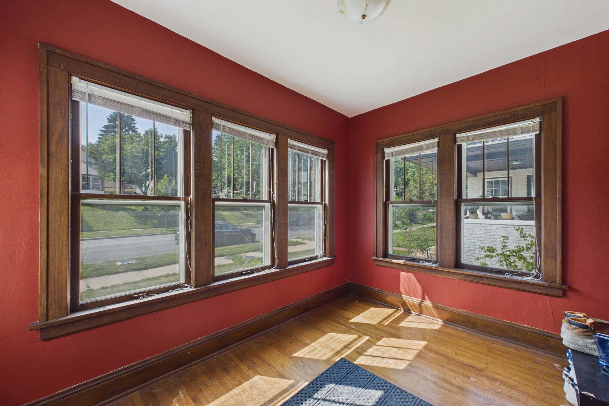 View of Residential at 1334 Searle Street, Saint Paul MN 55130, Saint Paul (3 of 24) - Mike Wilen | Minnesota Team Real Estate