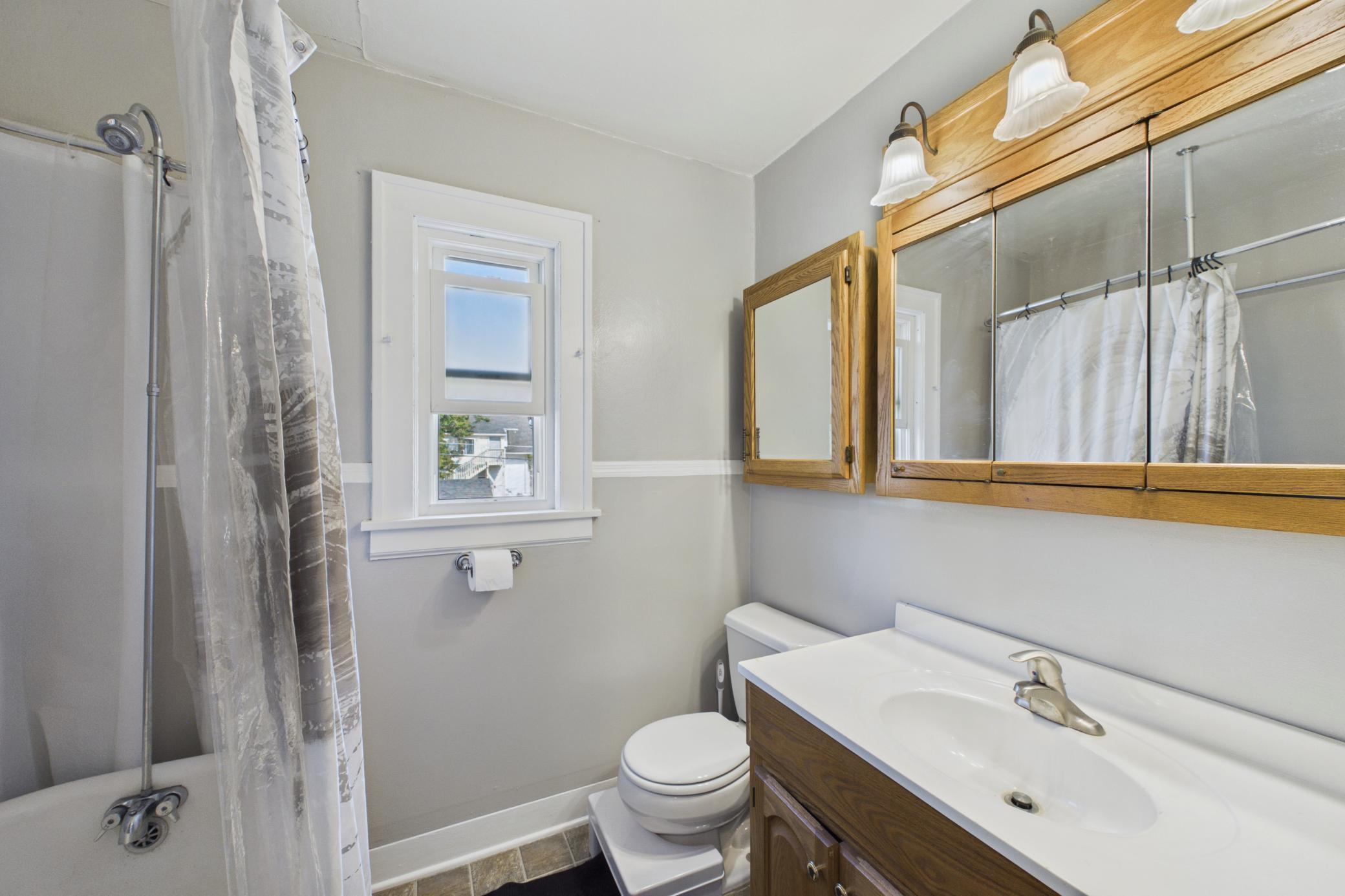 View of Residential at 1334 Searle Street, Saint Paul MN 55130, Saint Paul (14 of 24) - Mike Wilen | Minnesota Team Real Estate
