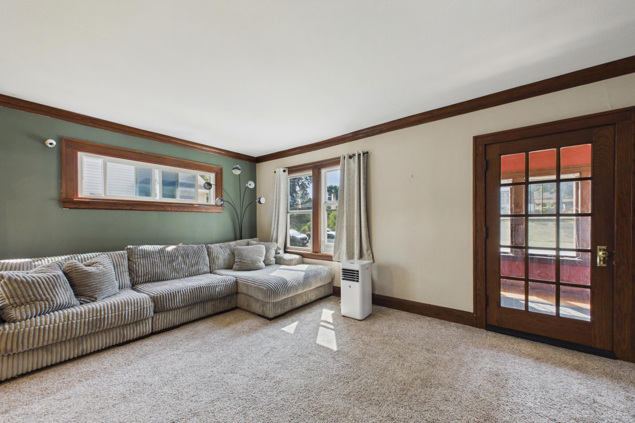 View of Residential at 1334 Searle Street, Saint Paul MN 55130, Saint Paul (5 of 24) - Mike Wilen | Minnesota Team Real Estate