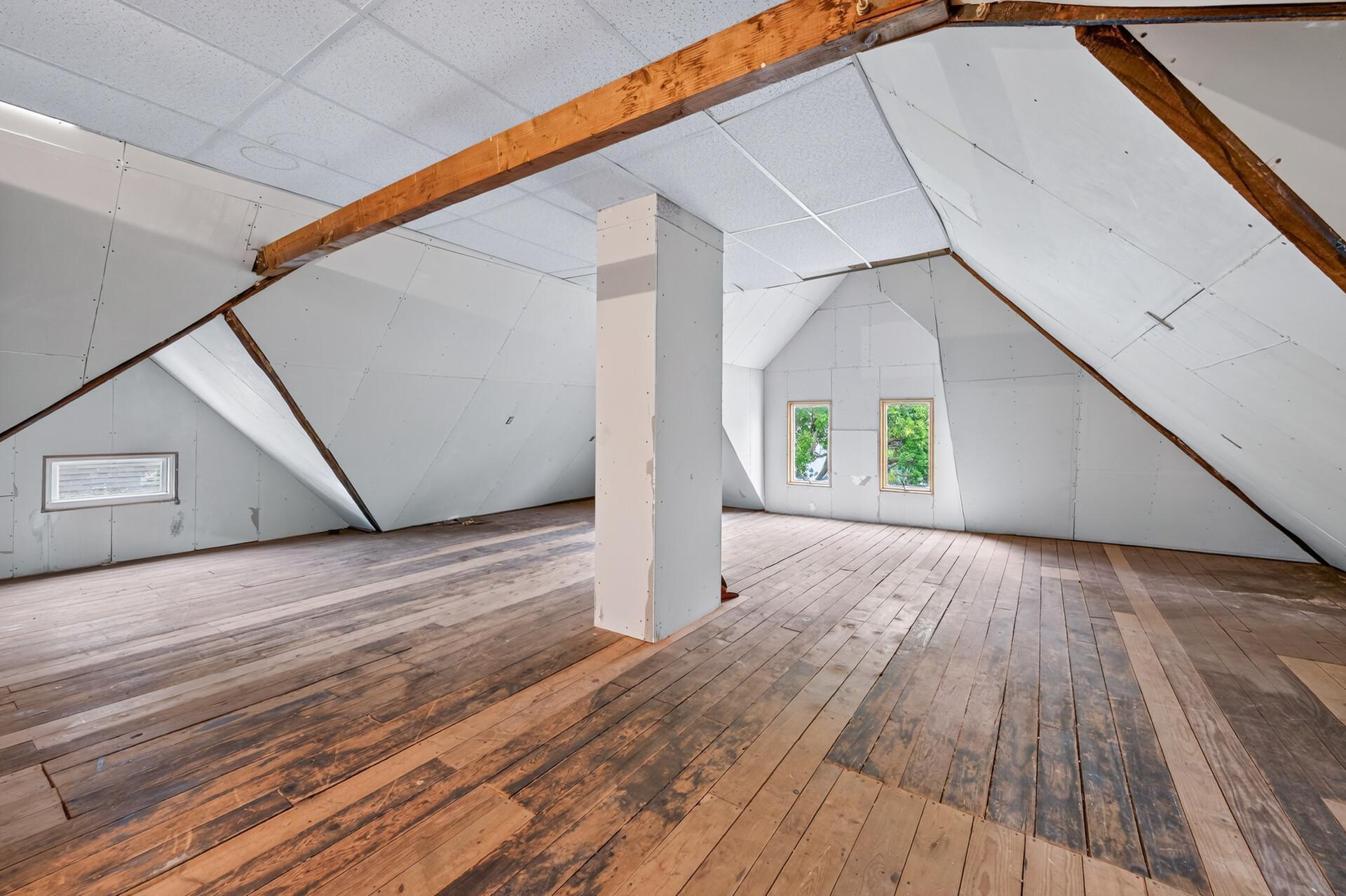 View of Residential Income at 446 Virginia Street, Saint Paul MN 55103, Saint Paul (45 of 50) - Mike Wilen | Minnesota Team Real Estate
