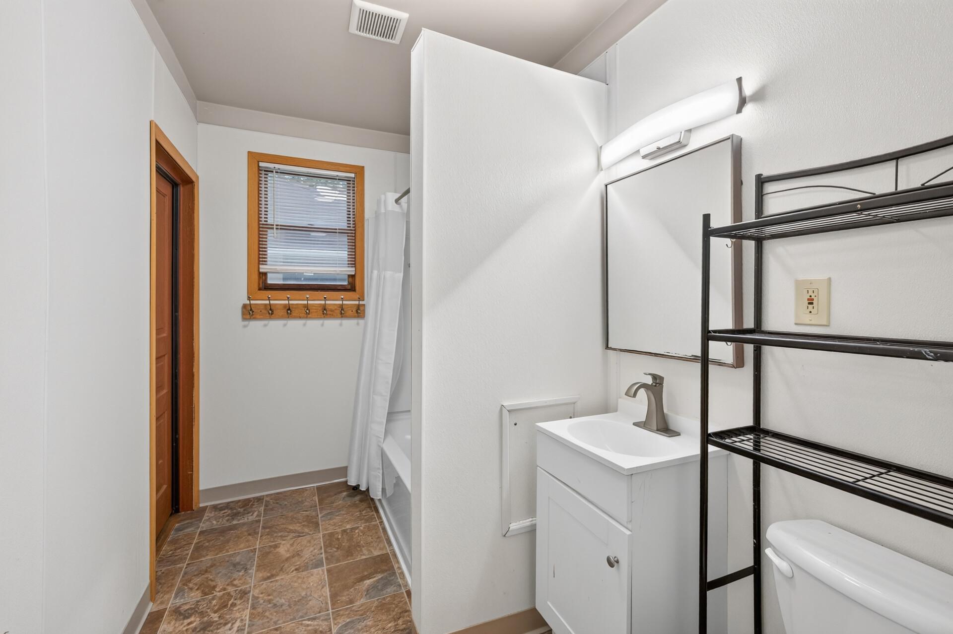 View of Residential Income at 446 Virginia Street, Saint Paul MN 55103, Saint Paul (44 of 50) - Mike Wilen | Minnesota Team Real Estate