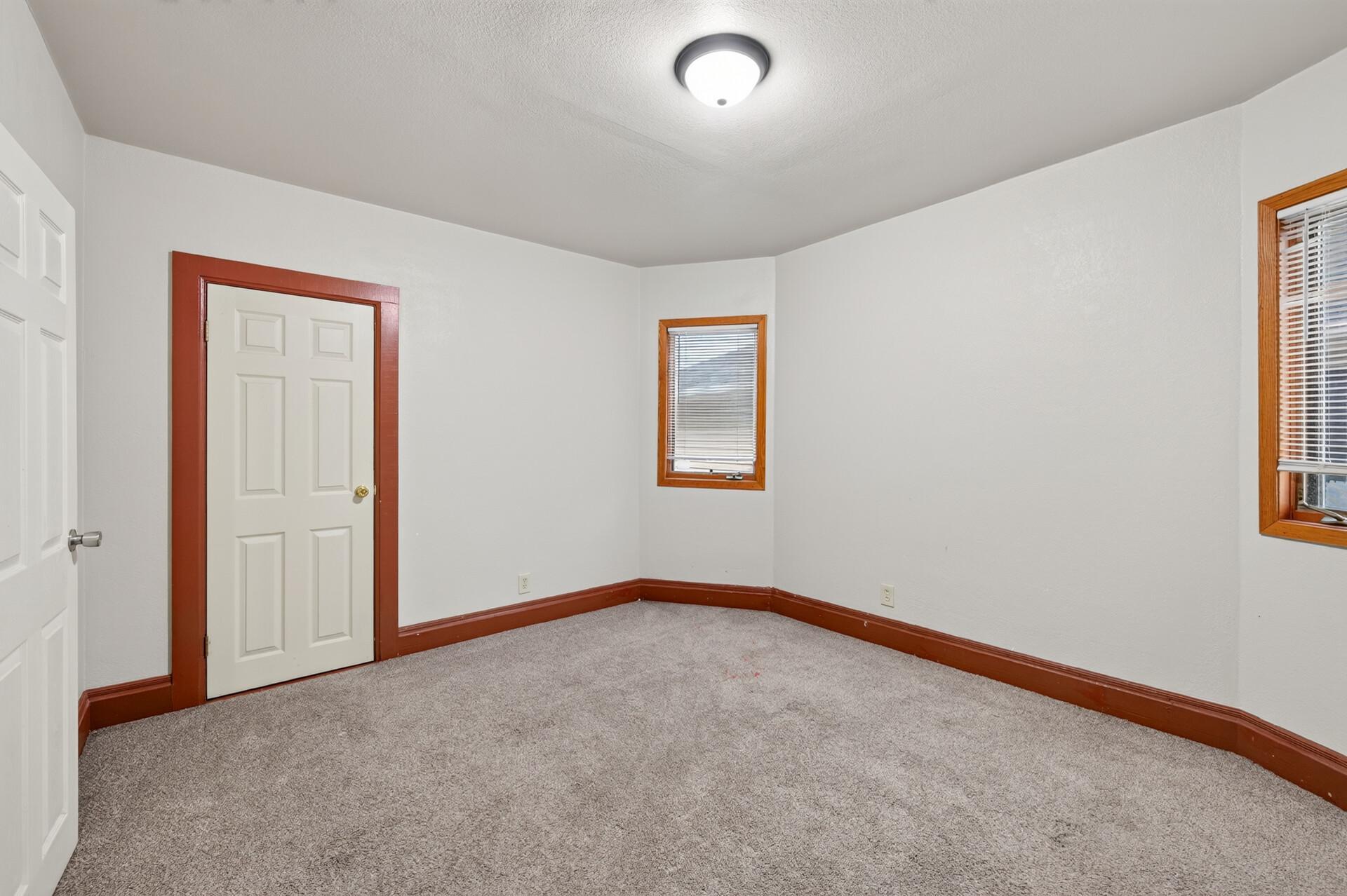 View of Residential Income at 446 Virginia Street, Saint Paul MN 55103, Saint Paul (41 of 50) - Mike Wilen | Minnesota Team Real Estate