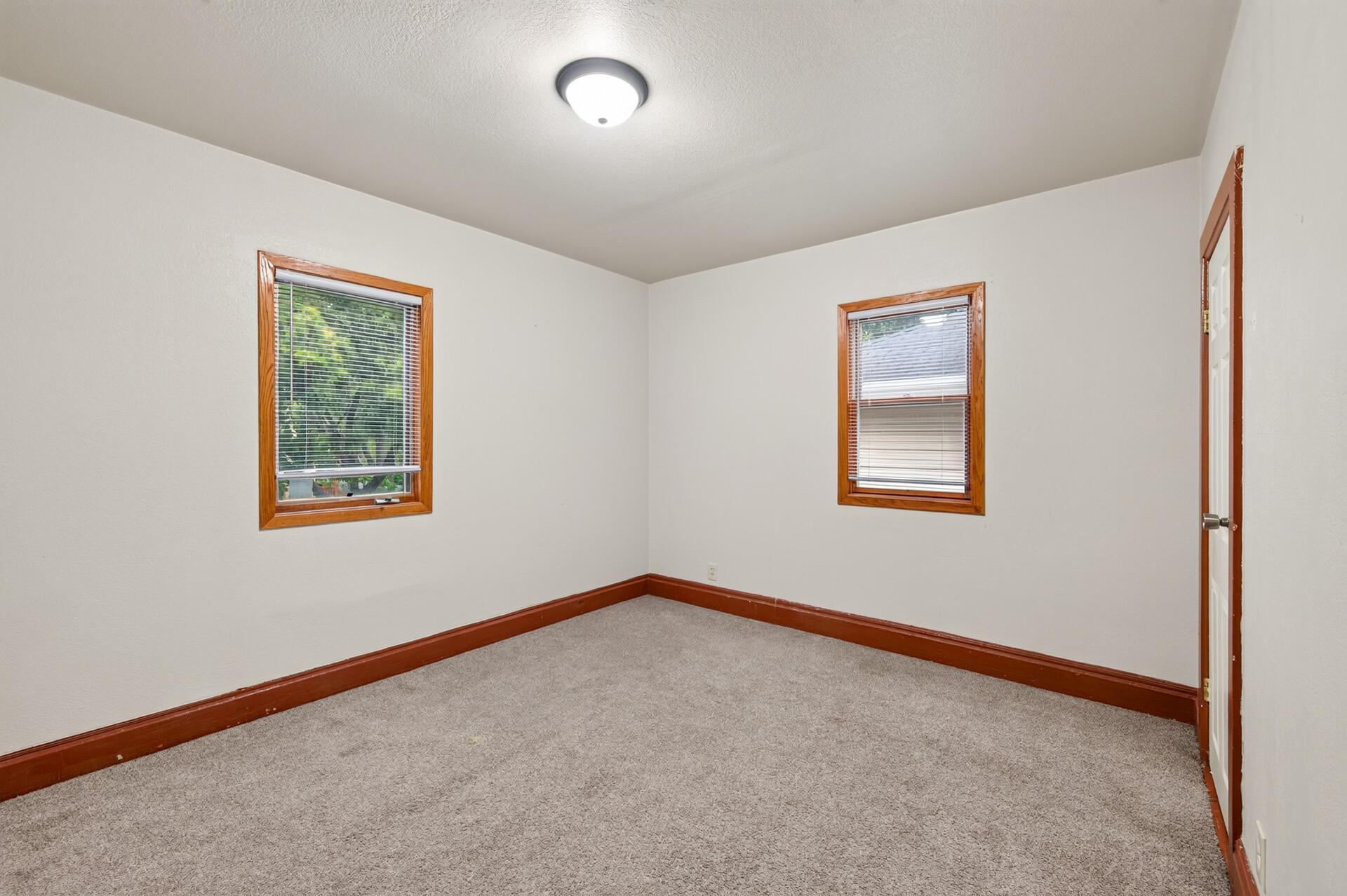 View of Residential Income at 446 Virginia Street, Saint Paul MN 55103, Saint Paul (39 of 50) - Mike Wilen | Minnesota Team Real Estate