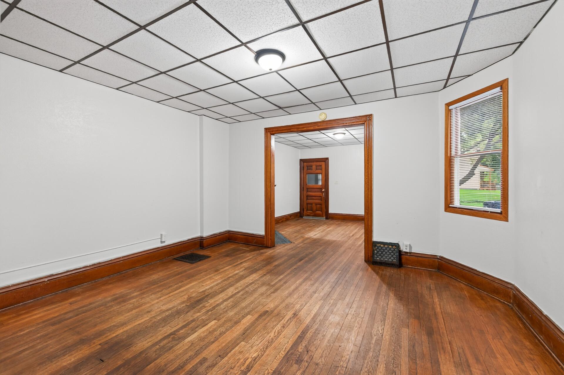 View of Residential Income at 446 Virginia Street, Saint Paul MN 55103, Saint Paul (32 of 50) - Mike Wilen | Minnesota Team Real Estate