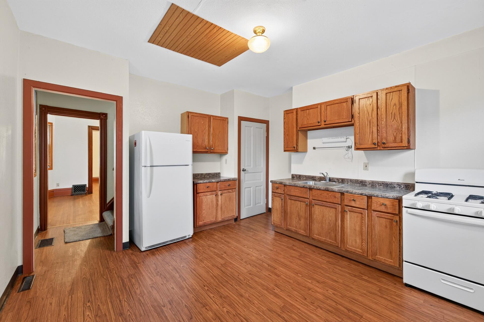 View of Residential Income at 446 Virginia Street, Saint Paul MN 55103, Saint Paul (12 of 50) - Mike Wilen | Minnesota Team Real Estate