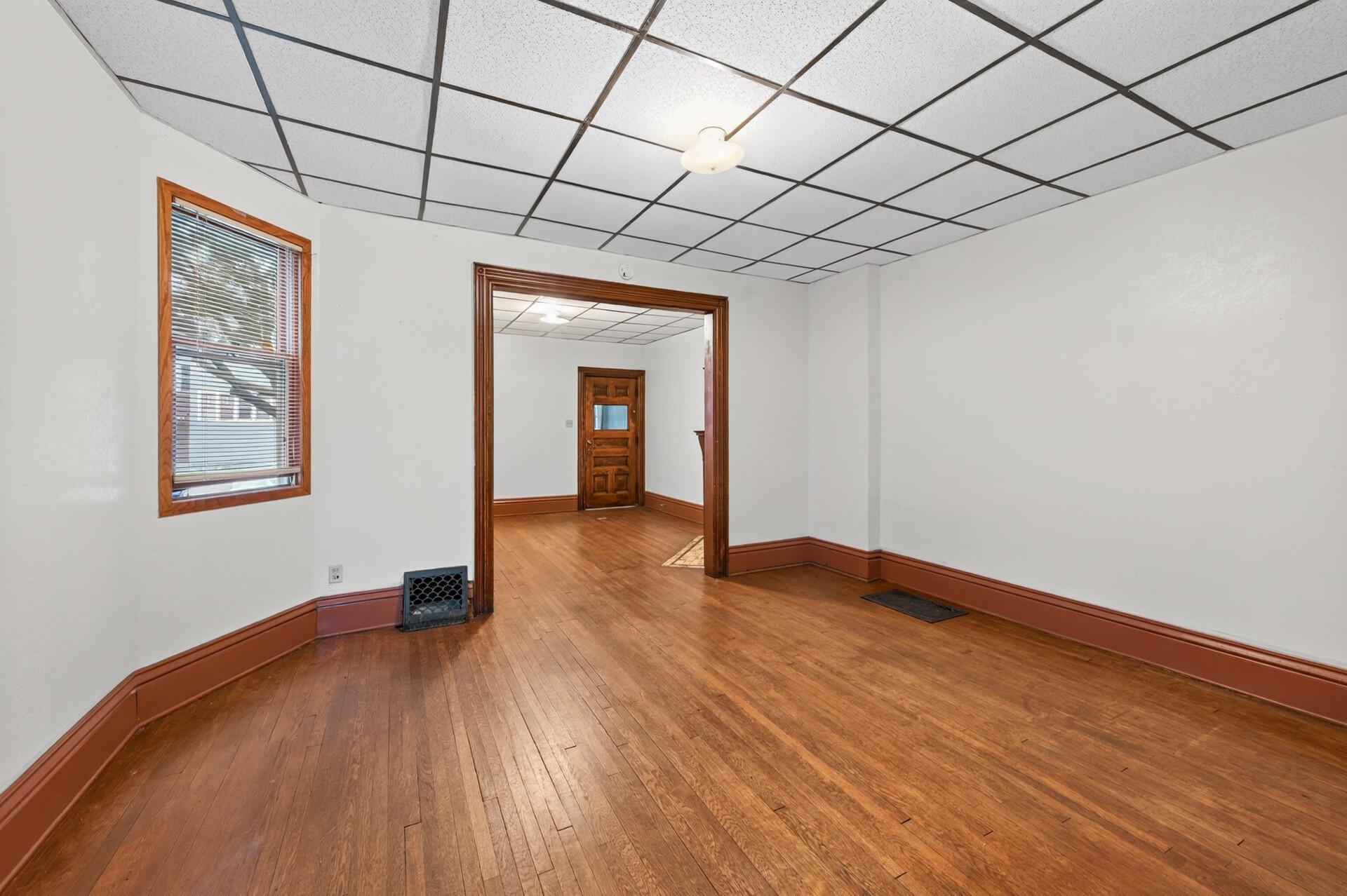 View of Residential Income at 446 Virginia Street, Saint Paul MN 55103, Saint Paul (10 of 50) - Mike Wilen | Minnesota Team Real Estate