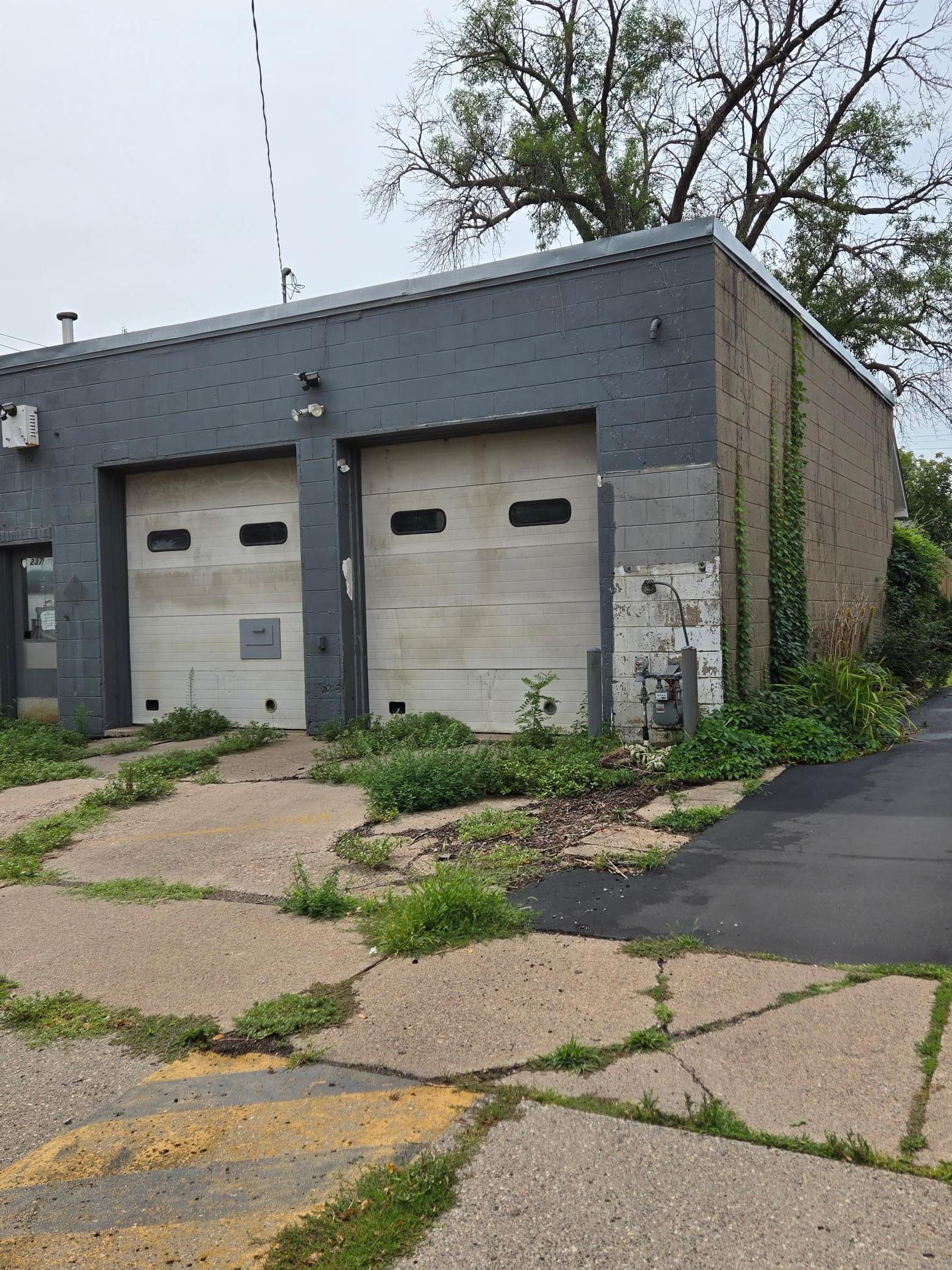 View of Commercial Sale at 237 Richmond Street, Saint Paul MN 55102, Saint Paul (4 of 5) - Mike Wilen | Minnesota Team Real Estate