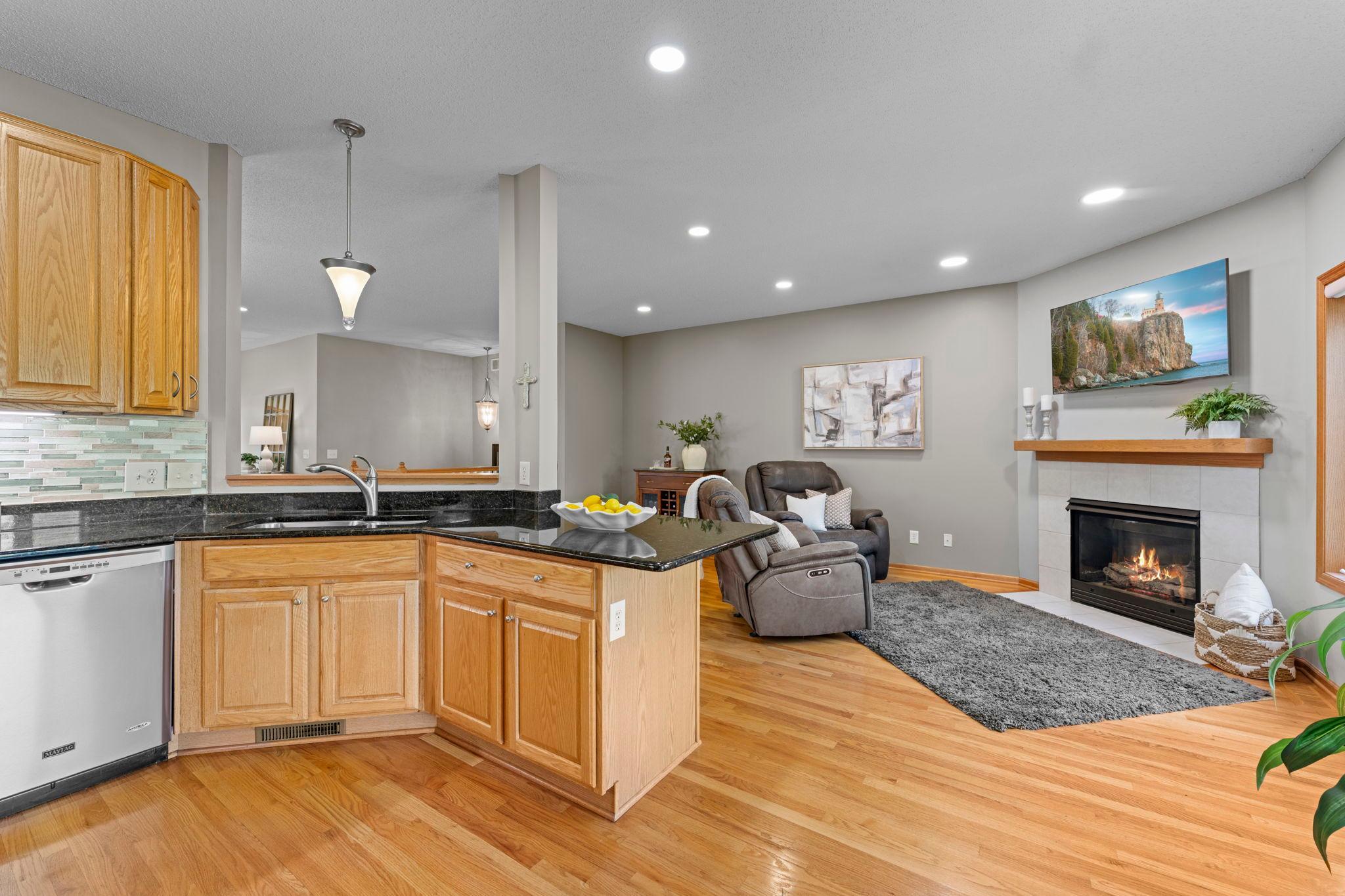 View of Residential at 19110 Inndale Drive, Lakeville MN 55044, Lakeville (17 of 37) - Mike Wilen | Minnesota Team Real Estate