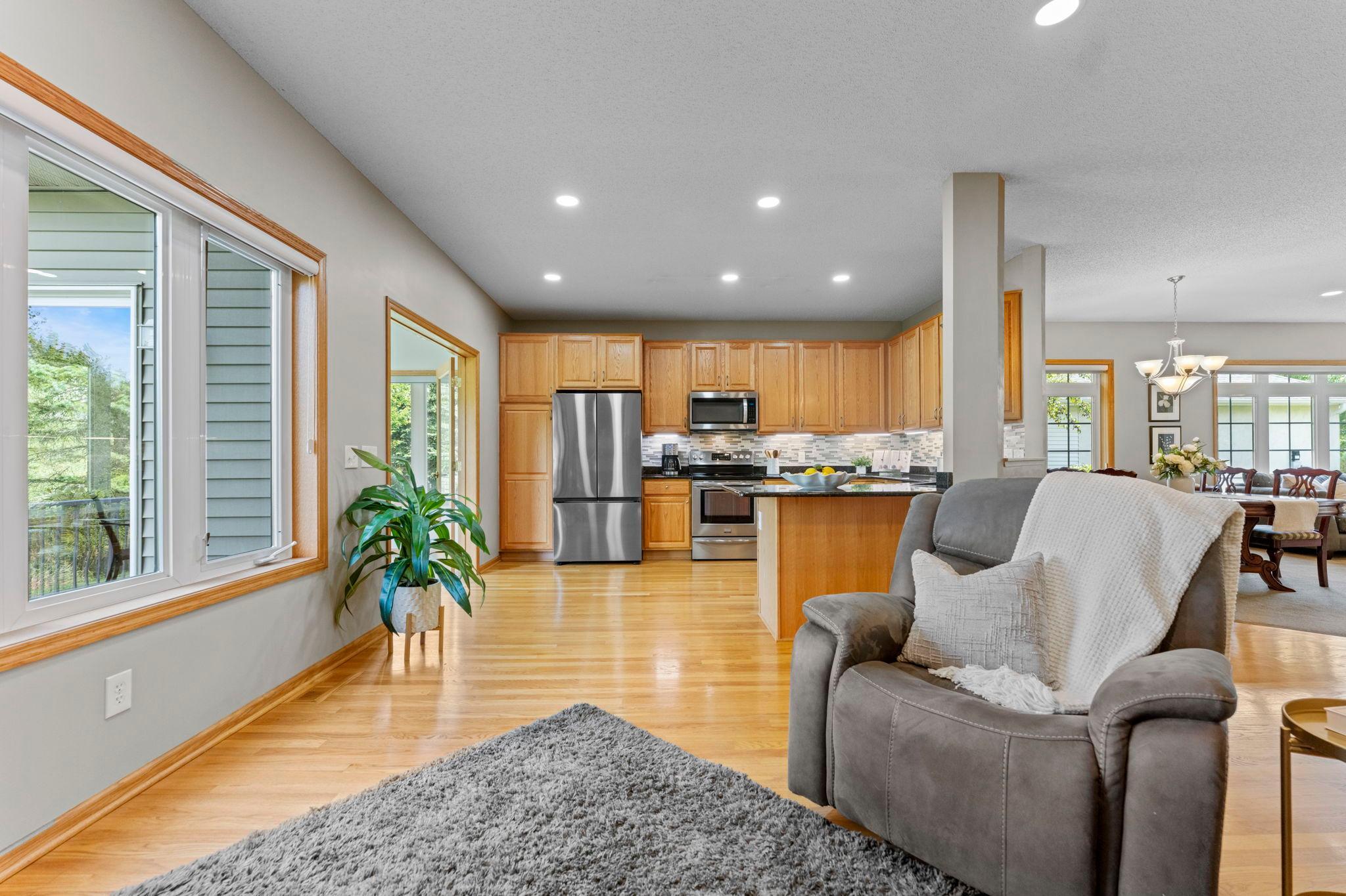 View of Residential at 19110 Inndale Drive, Lakeville MN 55044, Lakeville (14 of 37) - Mike Wilen | Minnesota Team Real Estate