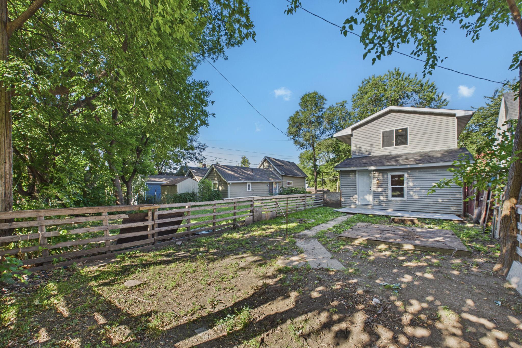 View of Residential at 920 Farrington Street, Saint Paul MN 55117, Saint Paul (16 of 16) - Mike Wilen | Minnesota Team Real Estate