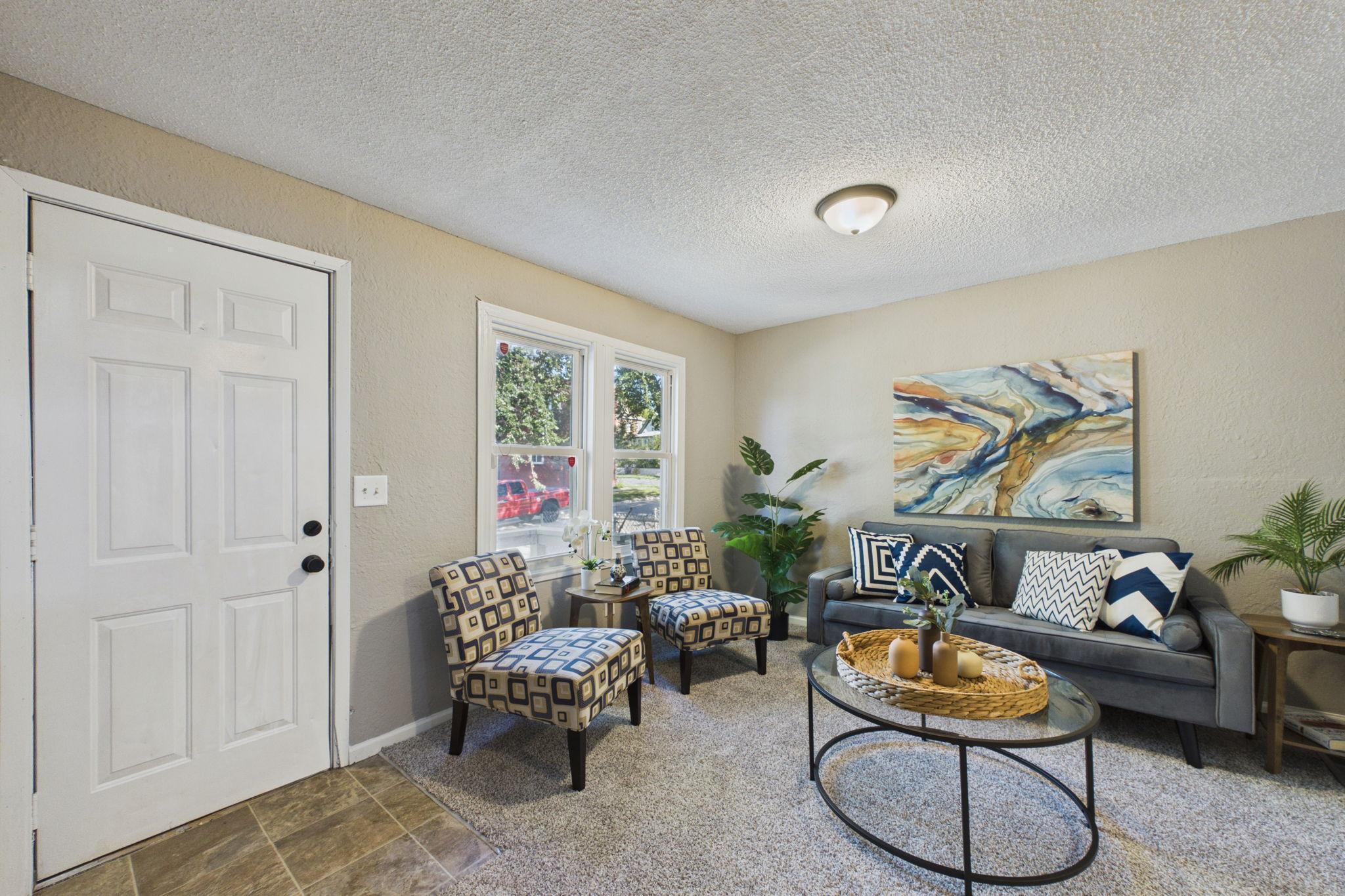 View of Residential at 920 Farrington Street, Saint Paul MN 55117, Saint Paul (3 of 16) - Mike Wilen | Minnesota Team Real Estate