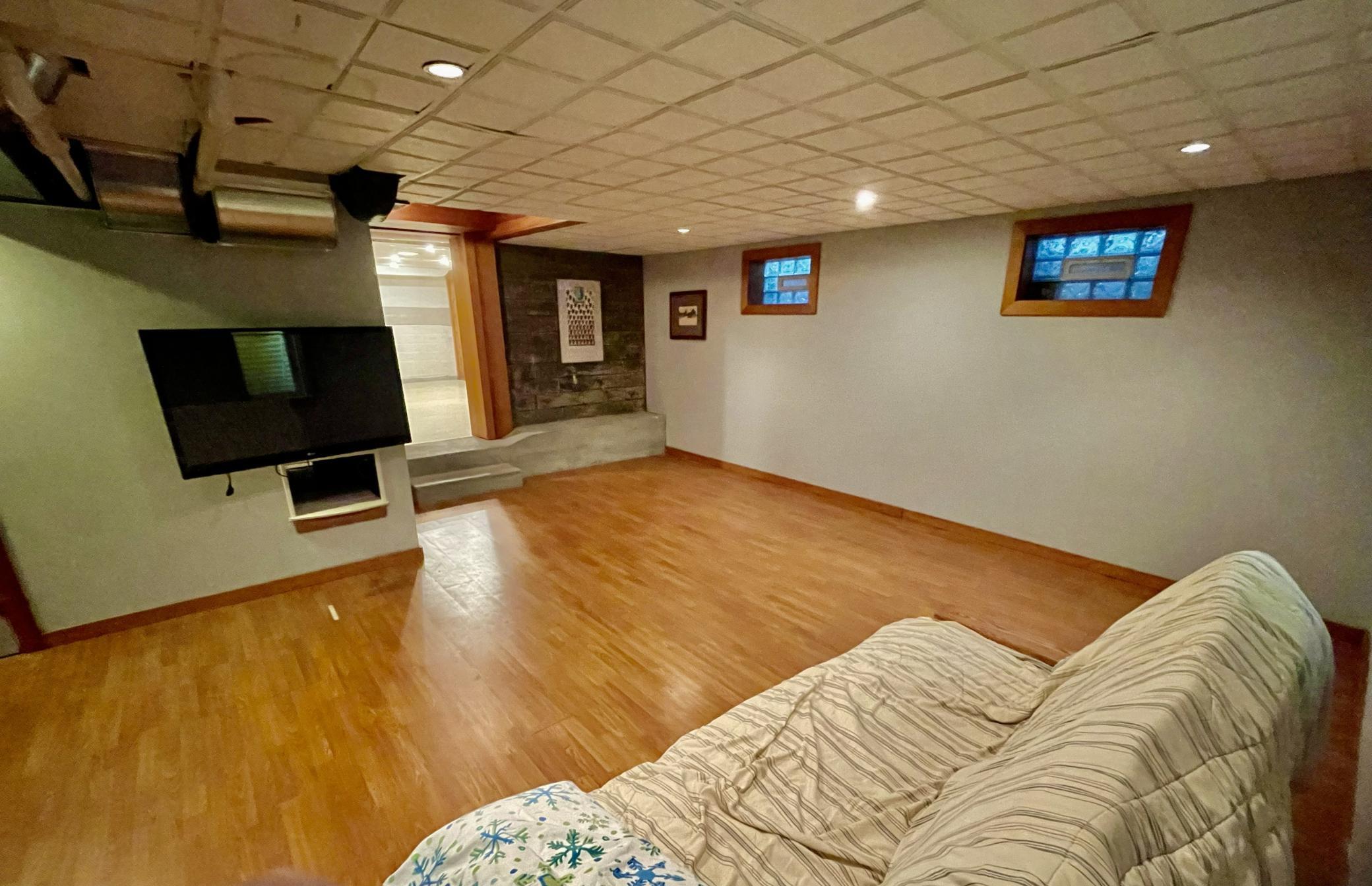 View of Residential at 2714 McKinley Street, Minneapolis MN 55418, Minneapolis (49 of 56) - Mike Wilen | Minnesota Team Real Estate
