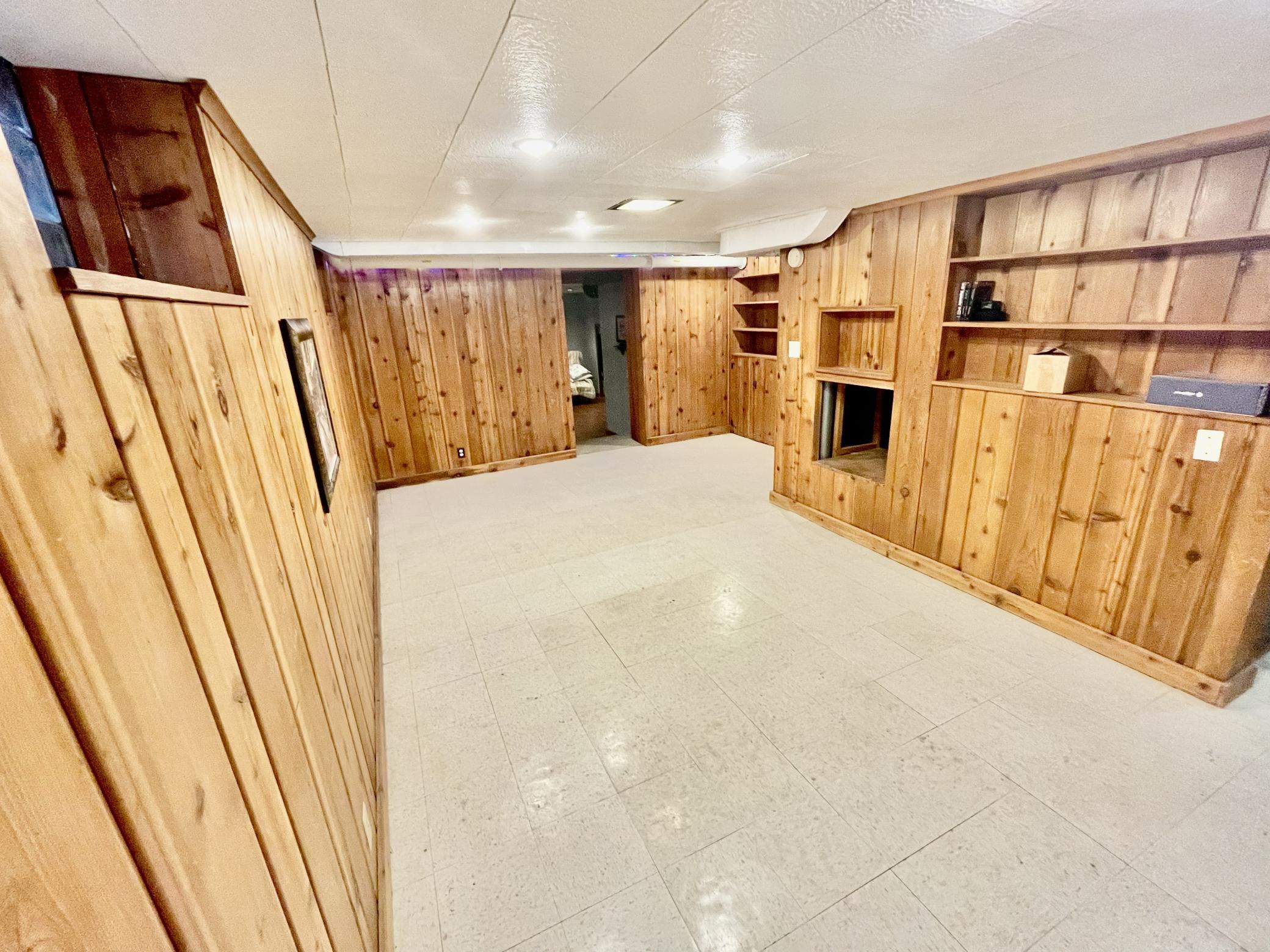 View of Residential at 2714 McKinley Street, Minneapolis MN 55418, Minneapolis (46 of 56) - Mike Wilen | Minnesota Team Real Estate