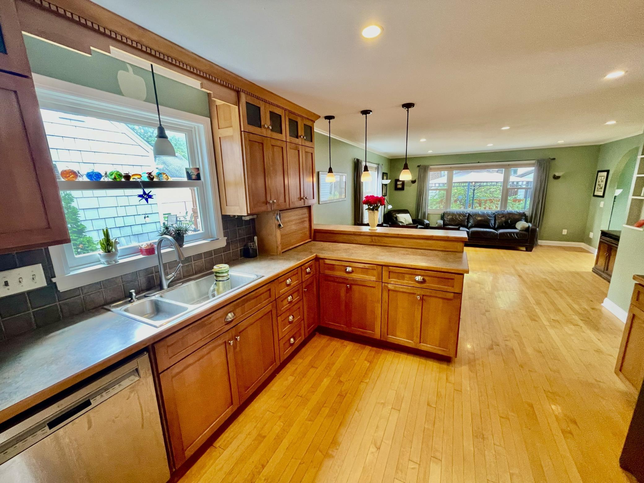 View of Residential at 2714 McKinley Street, Minneapolis MN 55418, Minneapolis (24 of 56) - Mike Wilen | Minnesota Team Real Estate