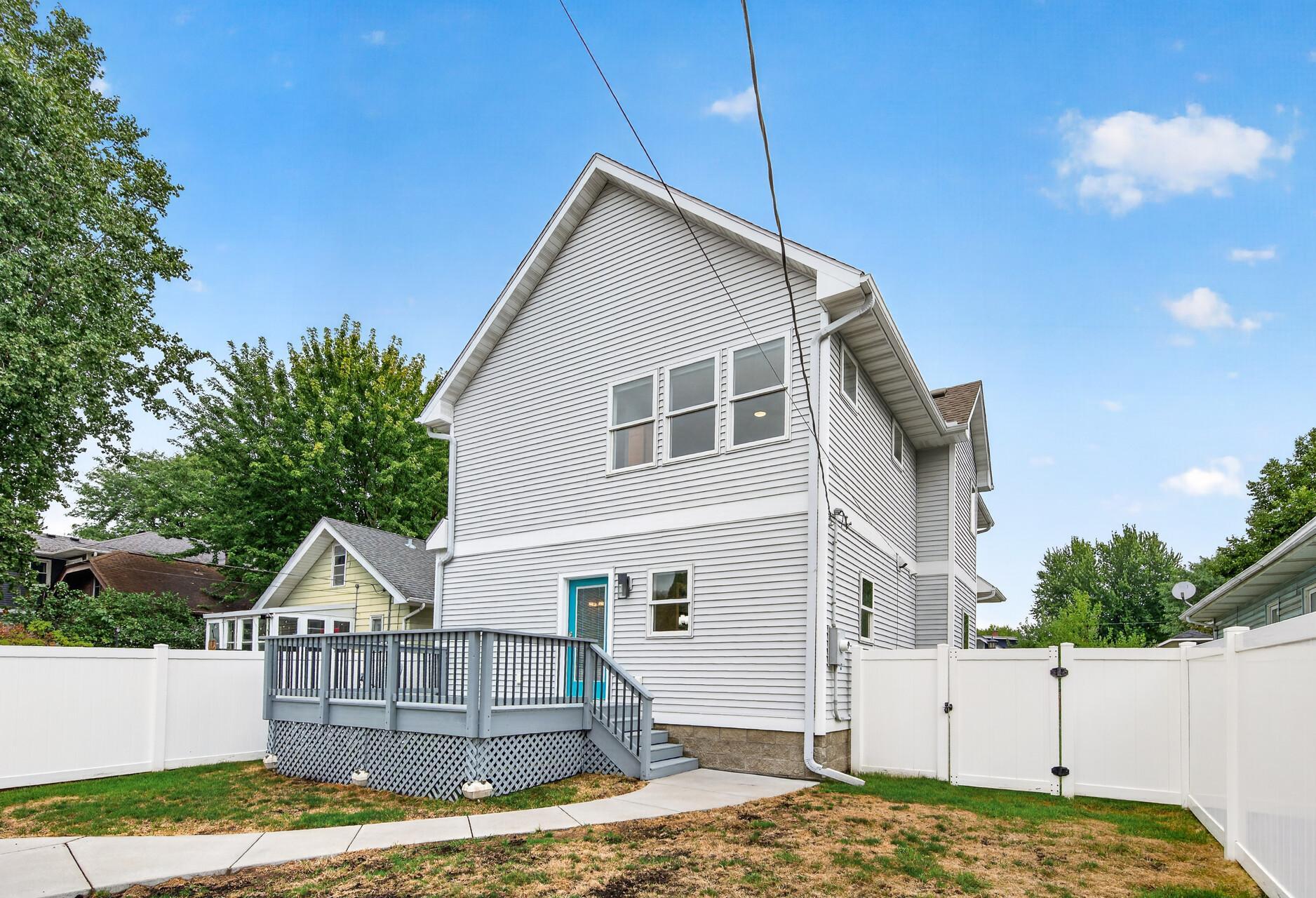 View of Residential at 1406 Juliet Avenue, Saint Paul MN 55105, Saint Paul (29 of 38) - Mike Wilen | Minnesota Team Real Estate