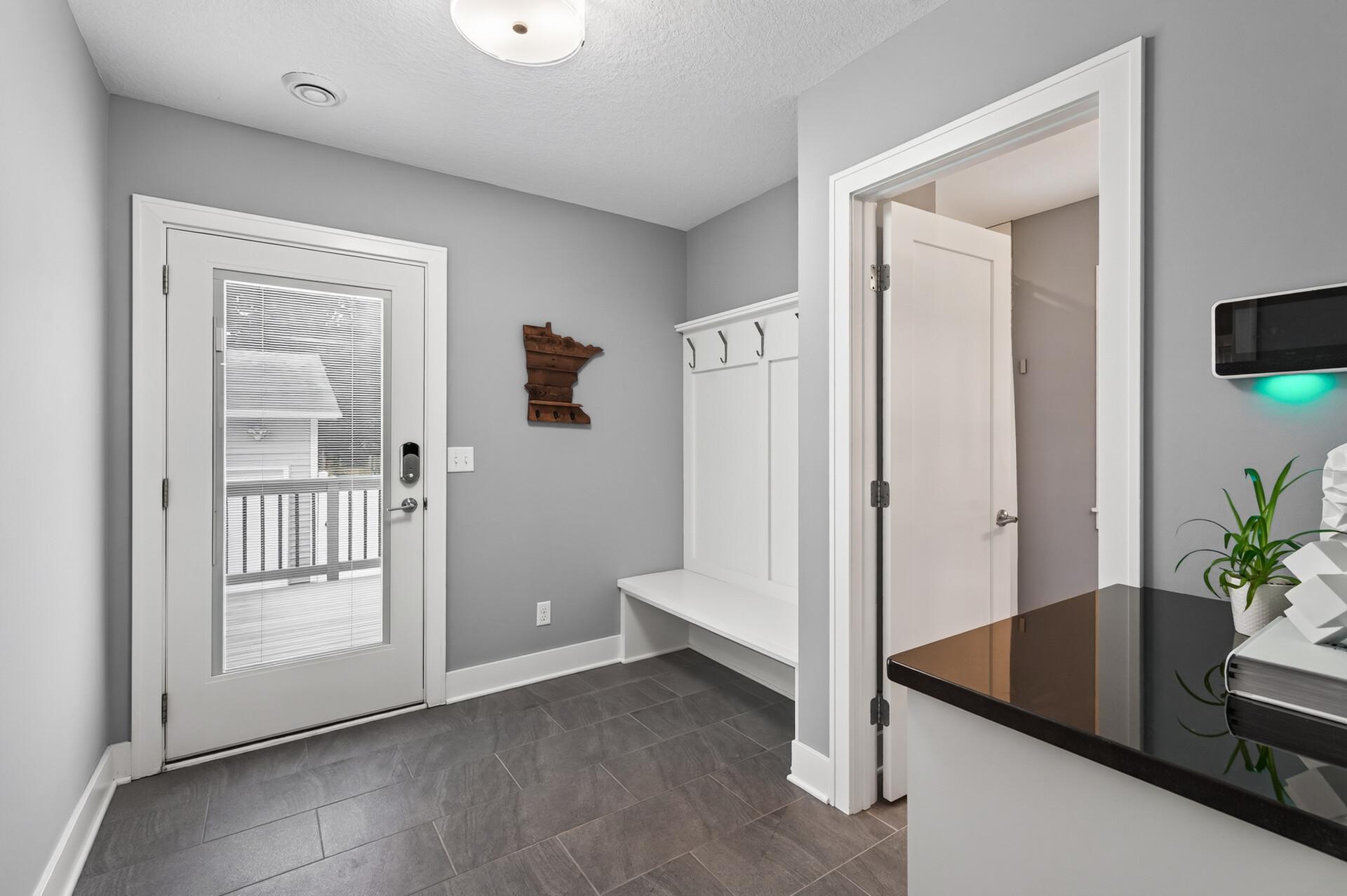 View of Residential at 1406 Juliet Avenue, Saint Paul MN 55105, Saint Paul (13 of 38) - Mike Wilen | Minnesota Team Real Estate
