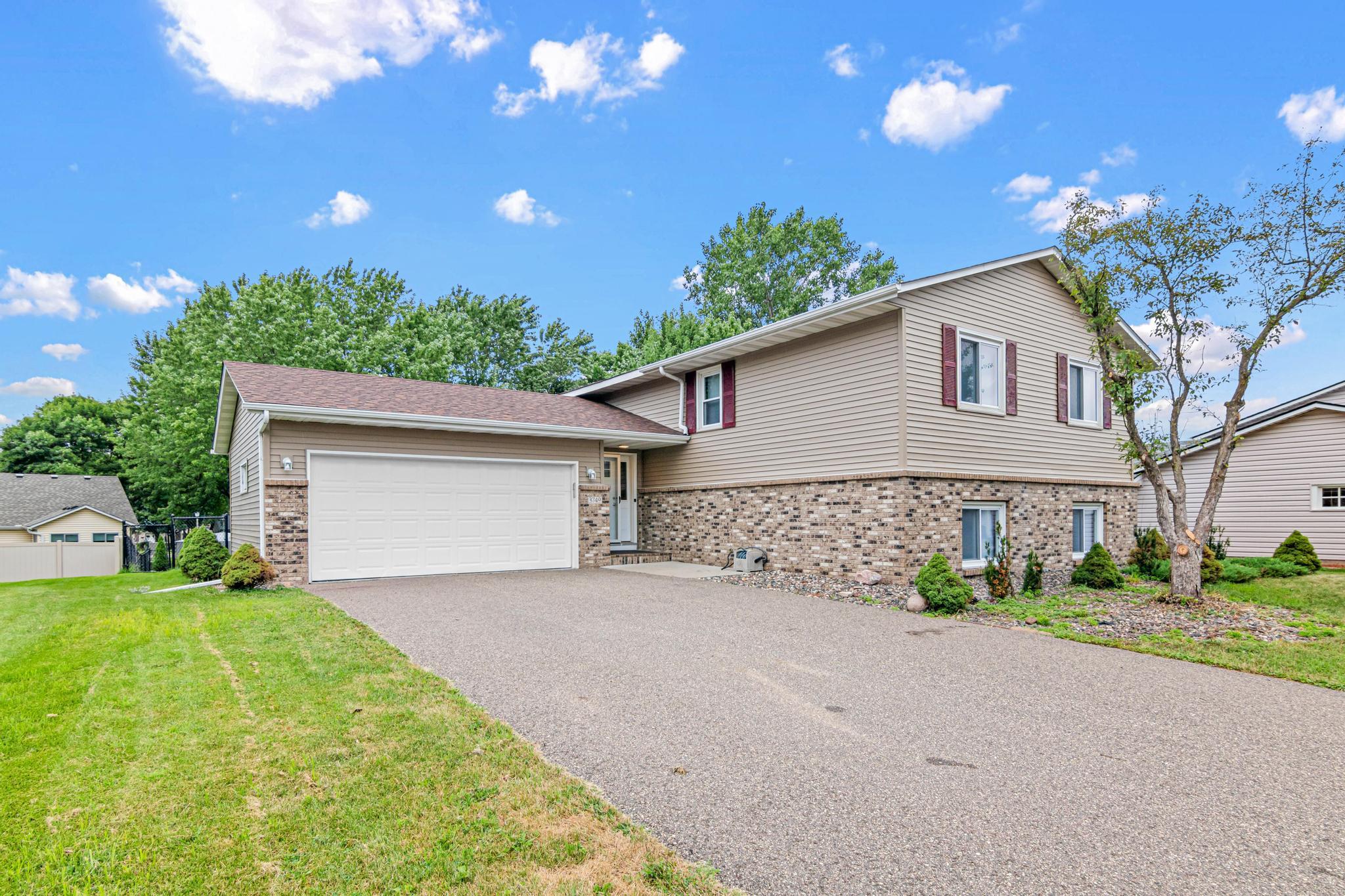 View of Residential at 3749 Goodwin Court, Oakdale MN 55128, Oakdale - Mike Wilen | Minnesota Team Real Estate