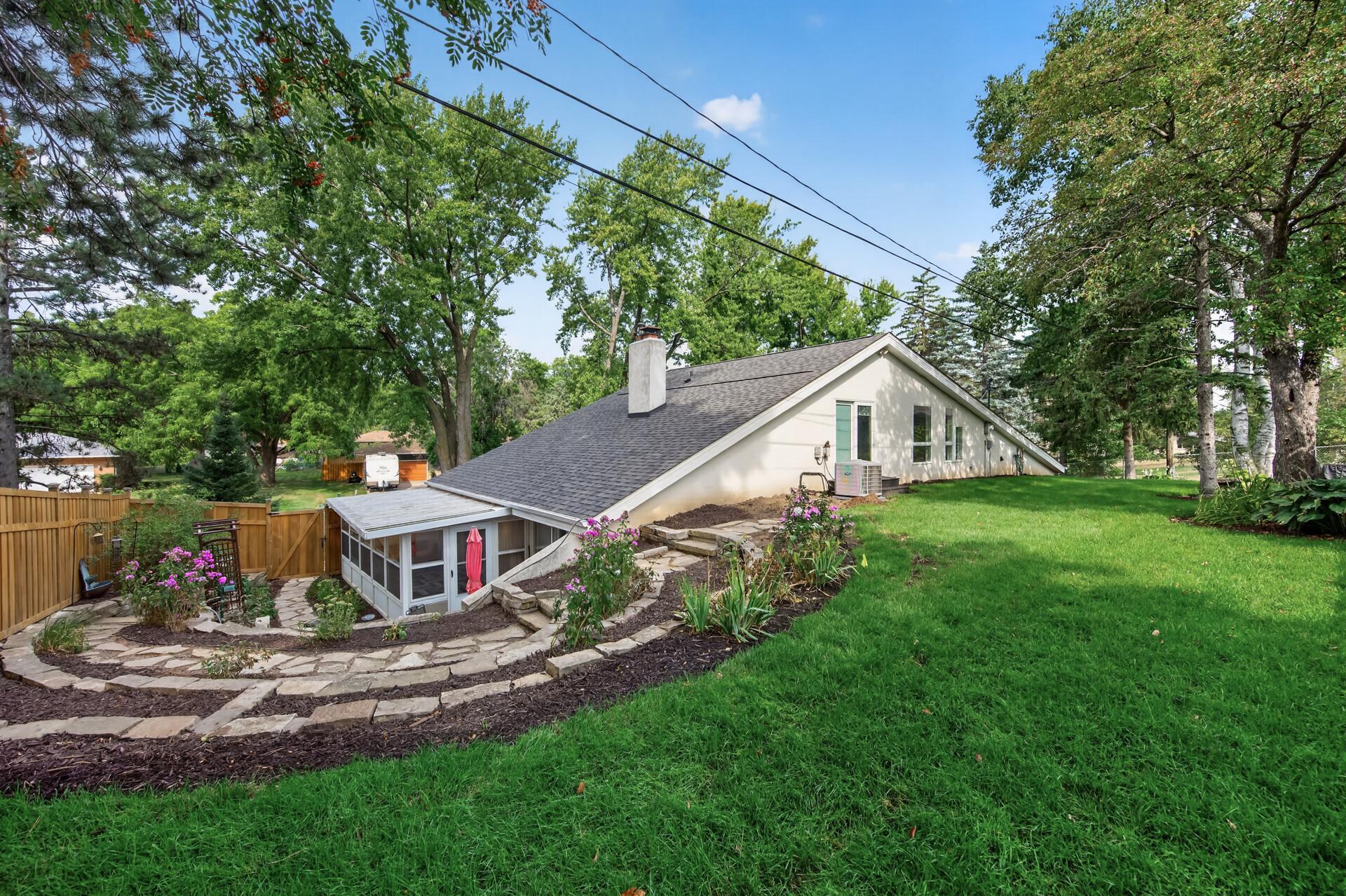 View of Residential at 2420 Simpson Street, Roseville MN 55113, Roseville (51 of 54) - Mike Wilen | Minnesota Team Real Estate