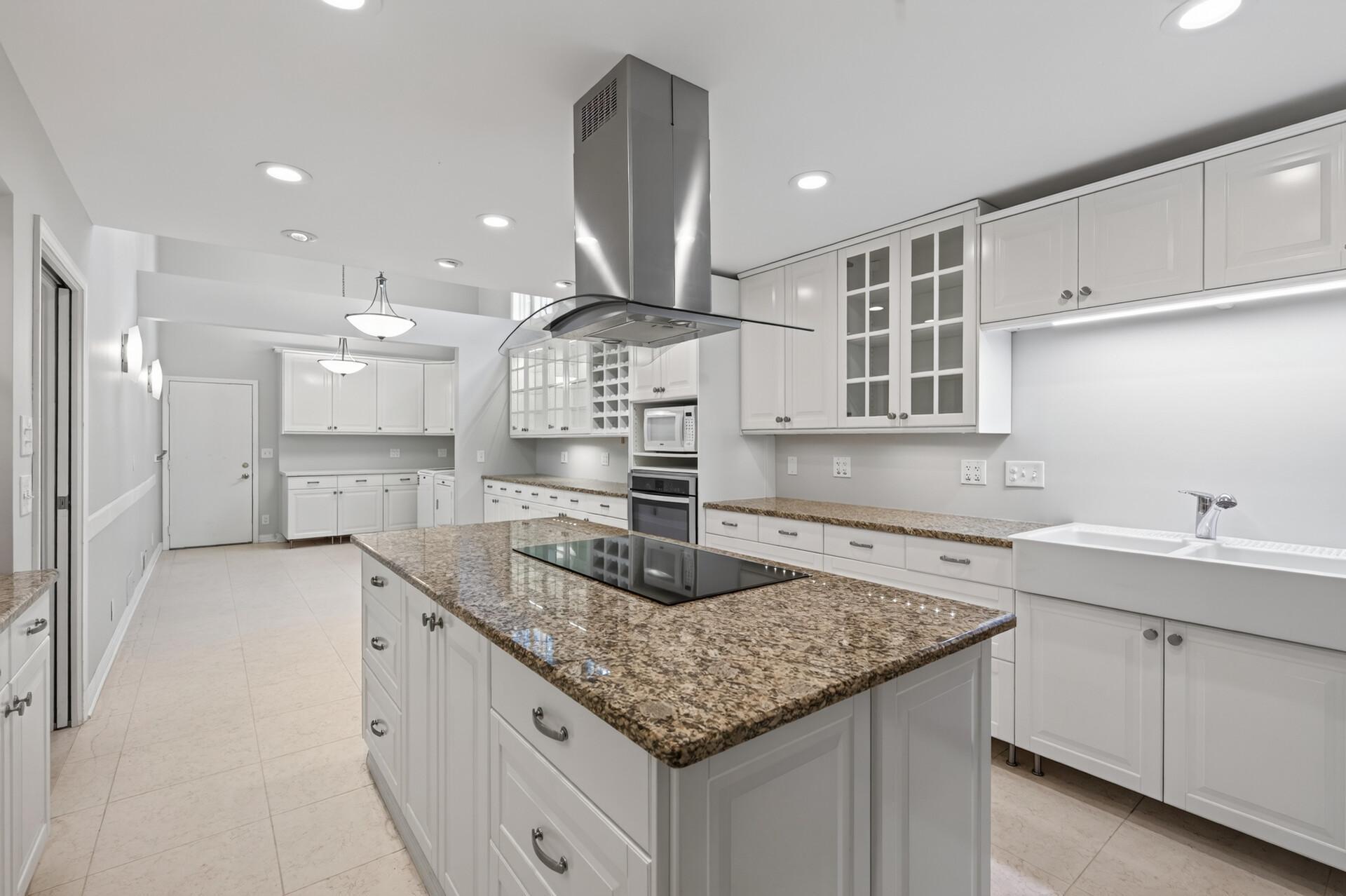 View of Residential at 2420 Simpson Street, Roseville MN 55113, Roseville (21 of 54) - Mike Wilen | Minnesota Team Real Estate