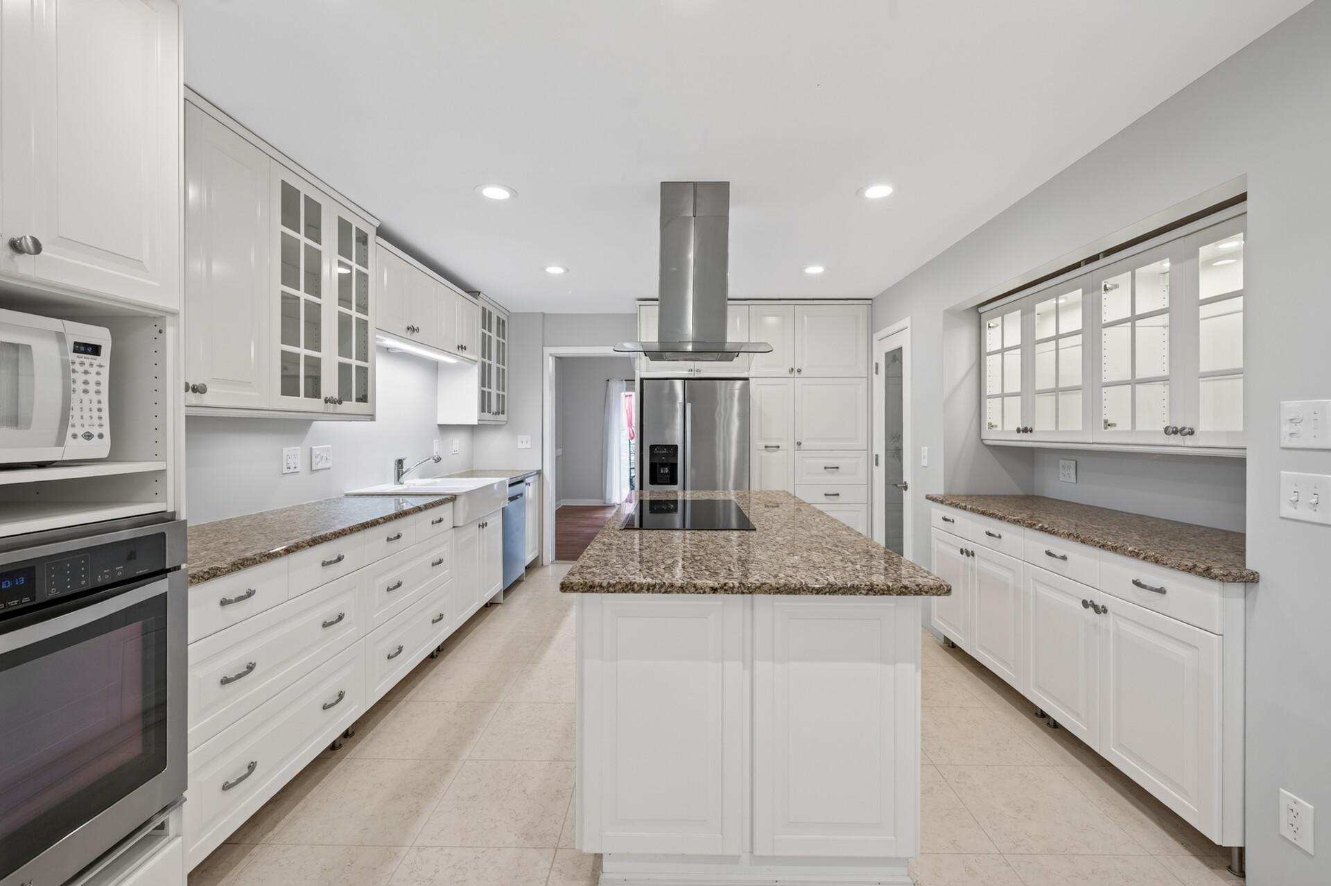 View of Residential at 2420 Simpson Street, Roseville MN 55113, Roseville (19 of 54) - Mike Wilen | Minnesota Team Real Estate