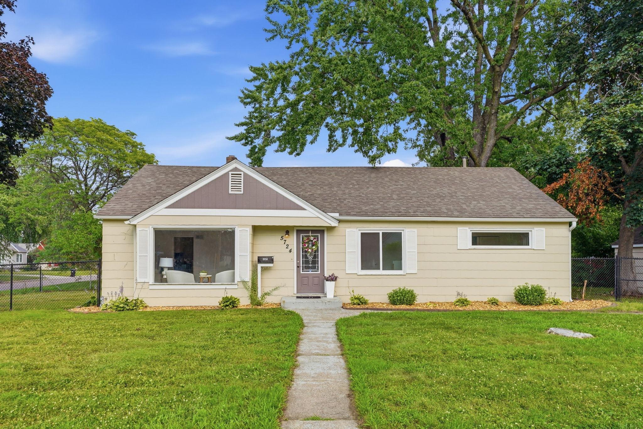 View of Residential at 5724 Hampshire Avenue, Crystal MN 55428, Crystal - Mike Wilen | Minnesota Team Real Estate
