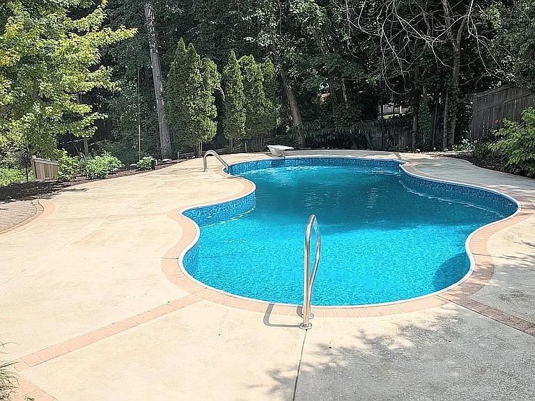 View of Residential at 20590 Linden Road, Deephaven MN 55331, Deephaven (28 of 31) - Mike Wilen | Minnesota Team Real Estate