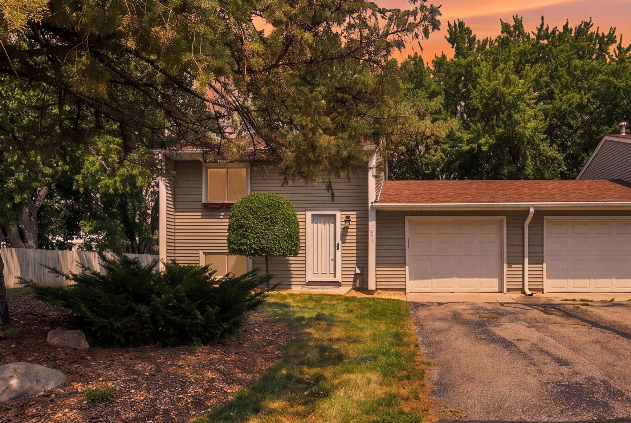 View of Residential at 7093 146th Street, Apple Valley MN 55124, Apple Valley (27 of 27) - Mike Wilen | Minnesota Team Real Estate