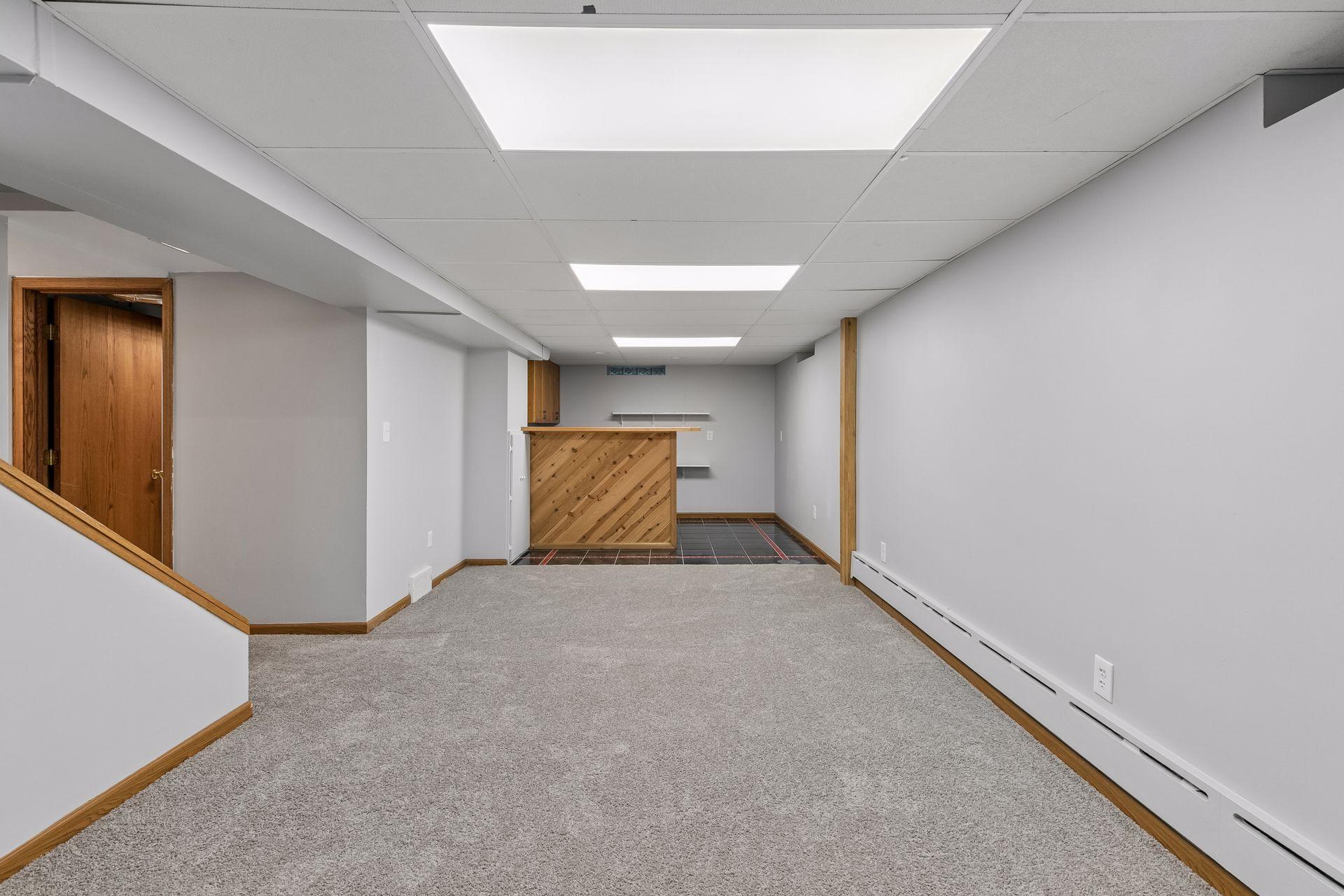 View of Residential at 20635 Hughes Avenue, Lakeville MN 55044, Lakeville (26 of 34) - Mike Wilen | Minnesota Team Real Estate