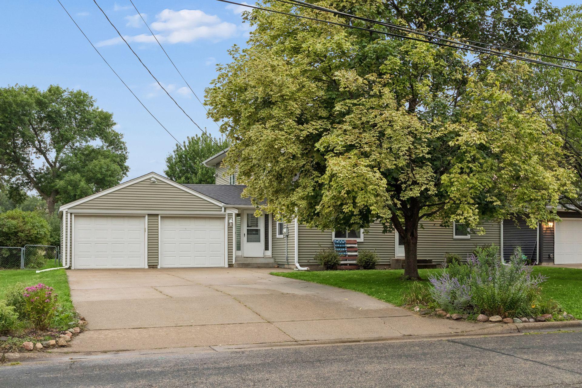 View of Residential at 20635 Hughes Avenue, Lakeville MN 55044, Lakeville - Mike Wilen | Minnesota Team Real Estate