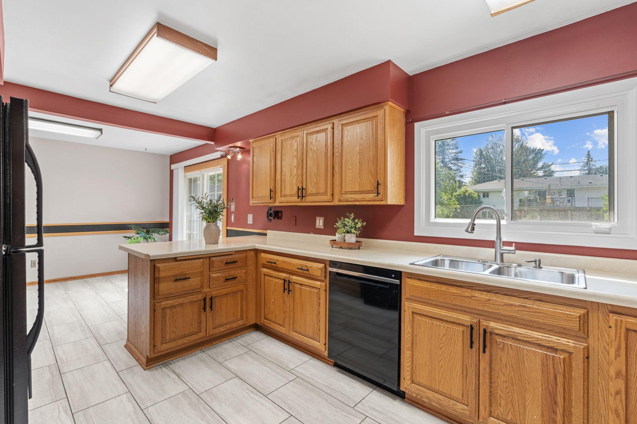 View of Residential at 8730 Portland Avenue, Bloomington MN 55420, Bloomington (8 of 31) - Mike Wilen | Minnesota Team Real Estate
