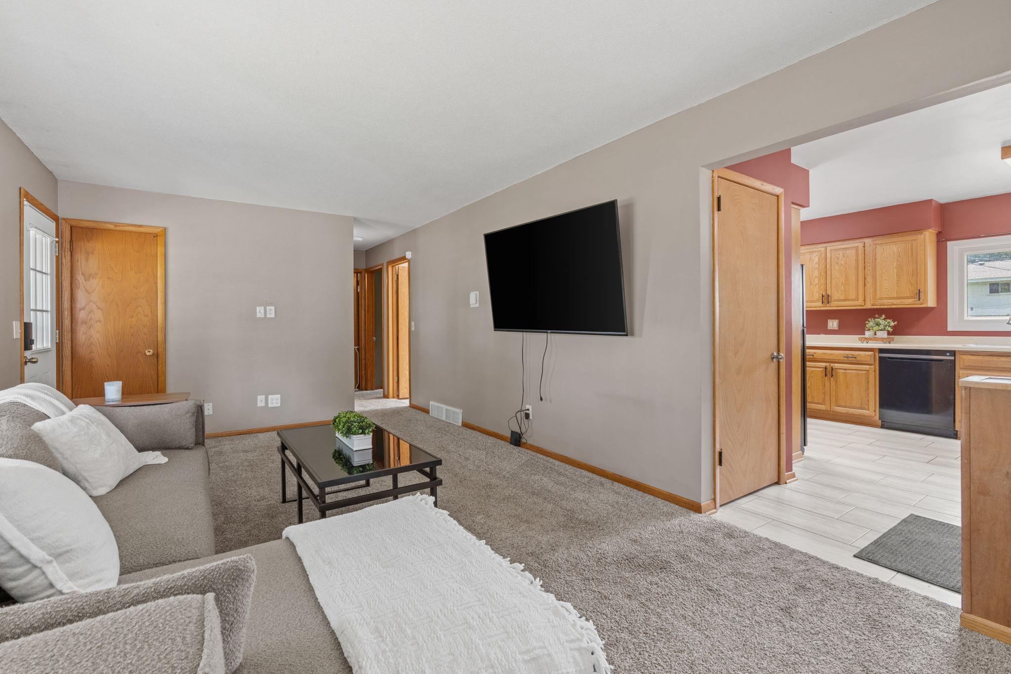 View of Residential at 8730 Portland Avenue, Bloomington MN 55420, Bloomington (3 of 31) - Mike Wilen | Minnesota Team Real Estate