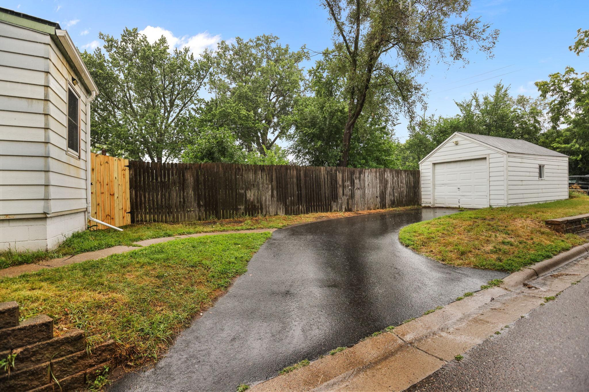 View of Residential at 5000 Fairview Avenue, Crystal MN 55429, Crystal (17 of 18) - Mike Wilen | Minnesota Team Real Estate