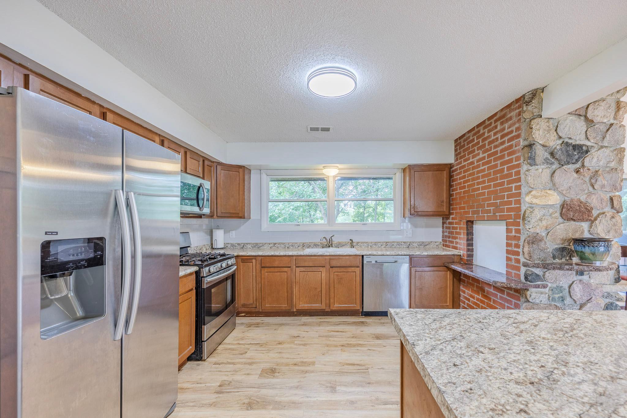 View of Residential at 1212 44 1/2 Avenue, Columbia Heights MN 55421, Columbia Heights (4 of 30) - Mike Wilen | Minnesota Team Real Estate