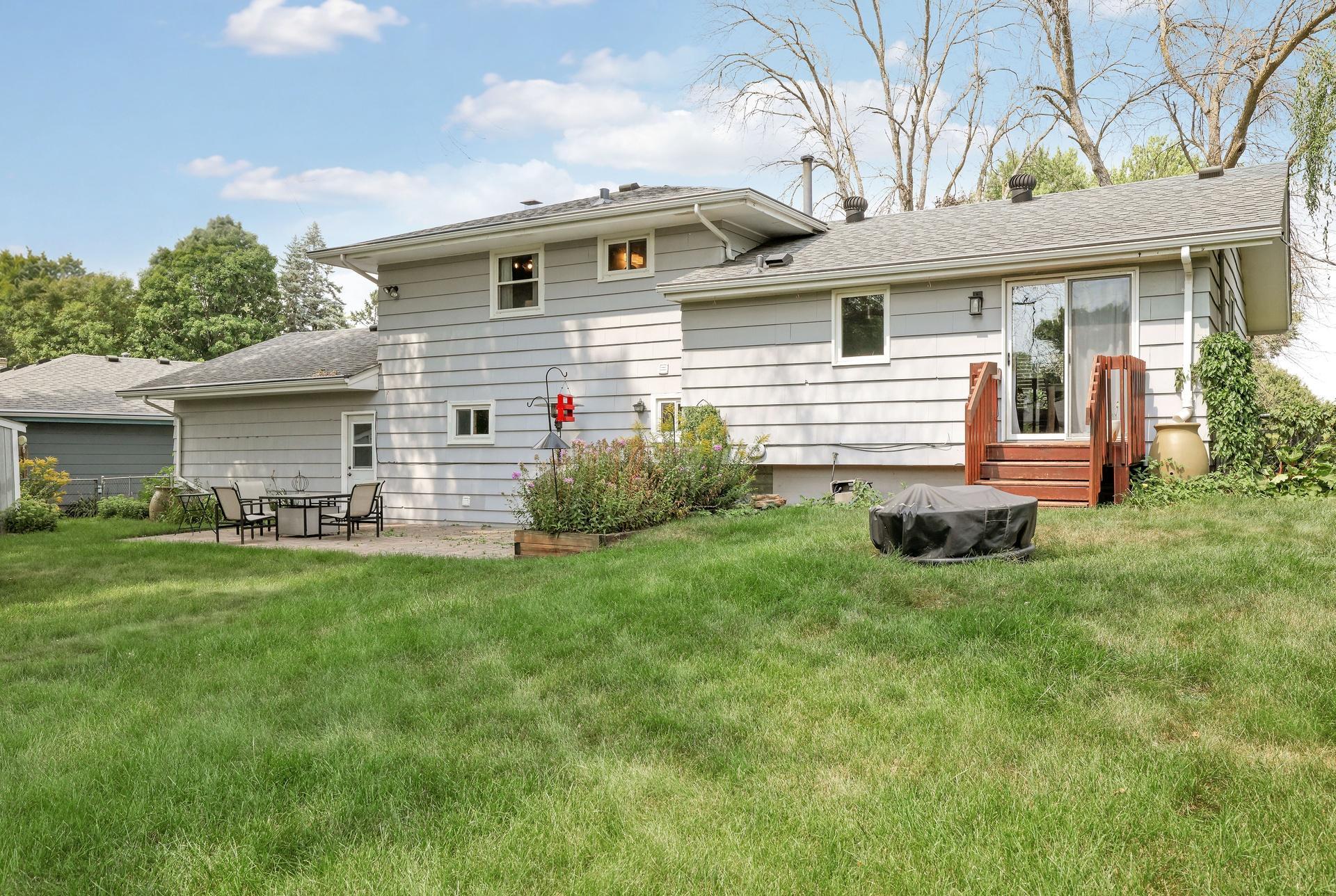 View of Residential at 4541 Heritage Hills Circle, Bloomington MN 55437, Bloomington (34 of 41) - Mike Wilen | Minnesota Team Real Estate