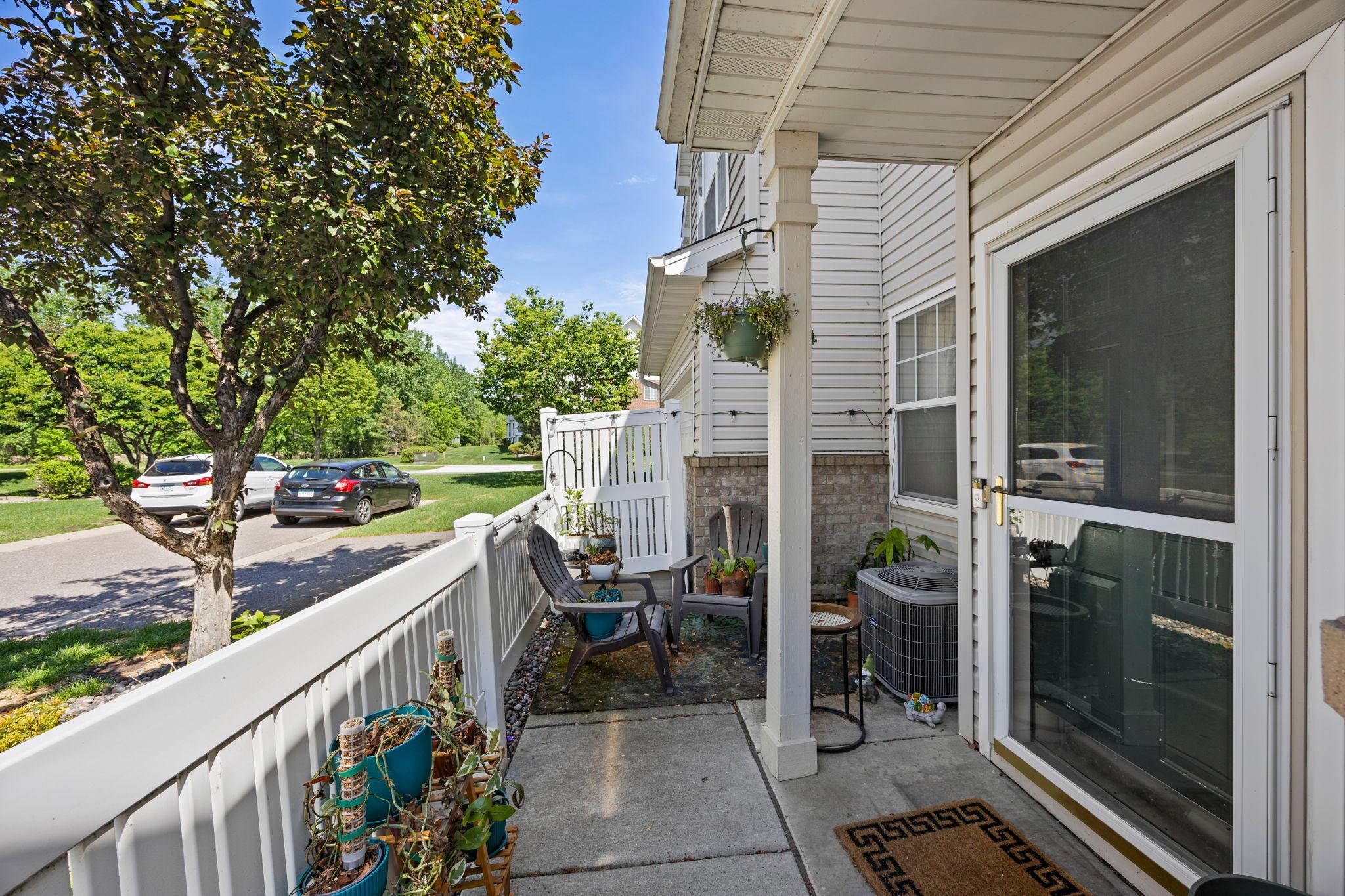 View of Residential at 9212 Holly Lane, Maple Grove MN 55311, Maple Grove (2 of 18) - Mike Wilen | Minnesota Team Real Estate