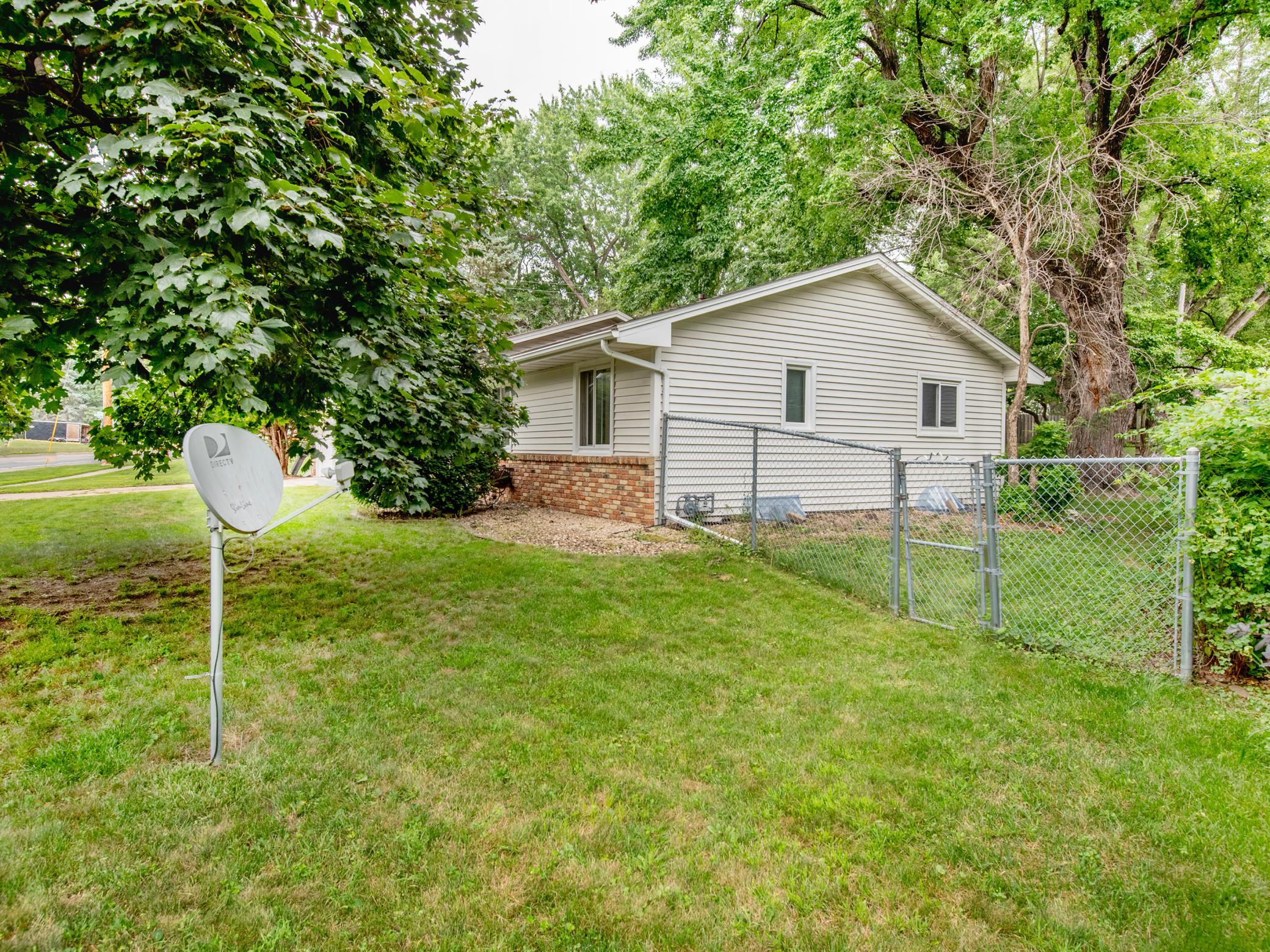 View of Residential at 1801 River Hills Drive, Burnsville MN 55337, Burnsville (40 of 50) - Mike Wilen | Minnesota Team Real Estate