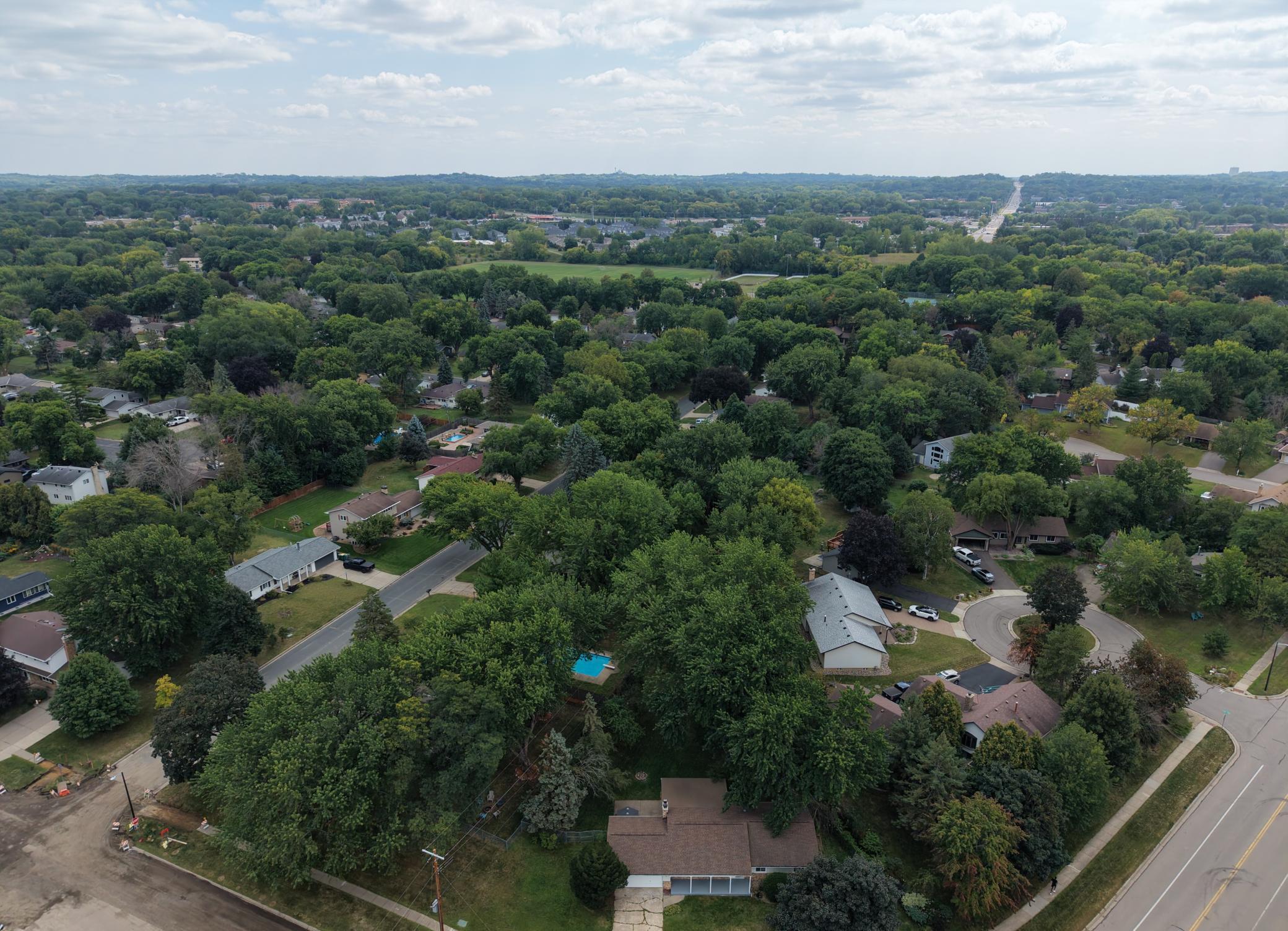 View of Residential at 1801 River Hills Drive, Burnsville MN 55337, Burnsville (49 of 50) - Mike Wilen | Minnesota Team Real Estate